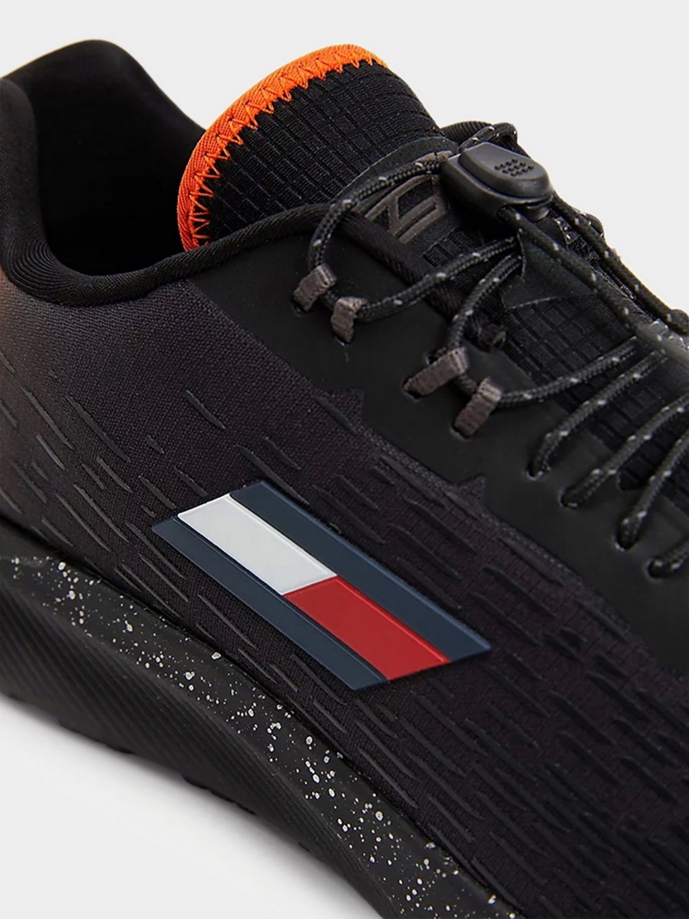 Кросівки Tommy Hilfiger модель FD0FD00036-BDS Фото