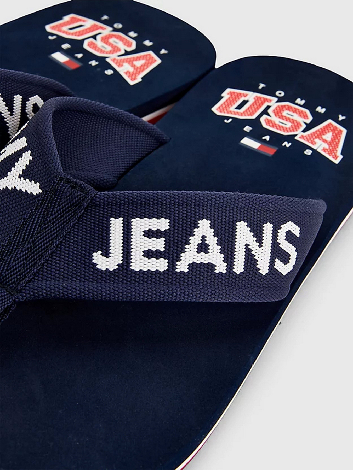Шльопанці Tommy Hilfiger модель EM0EM01147-C87 Шльопанці Tommy Hilfiger модель EM0EM01147-C87 Фото