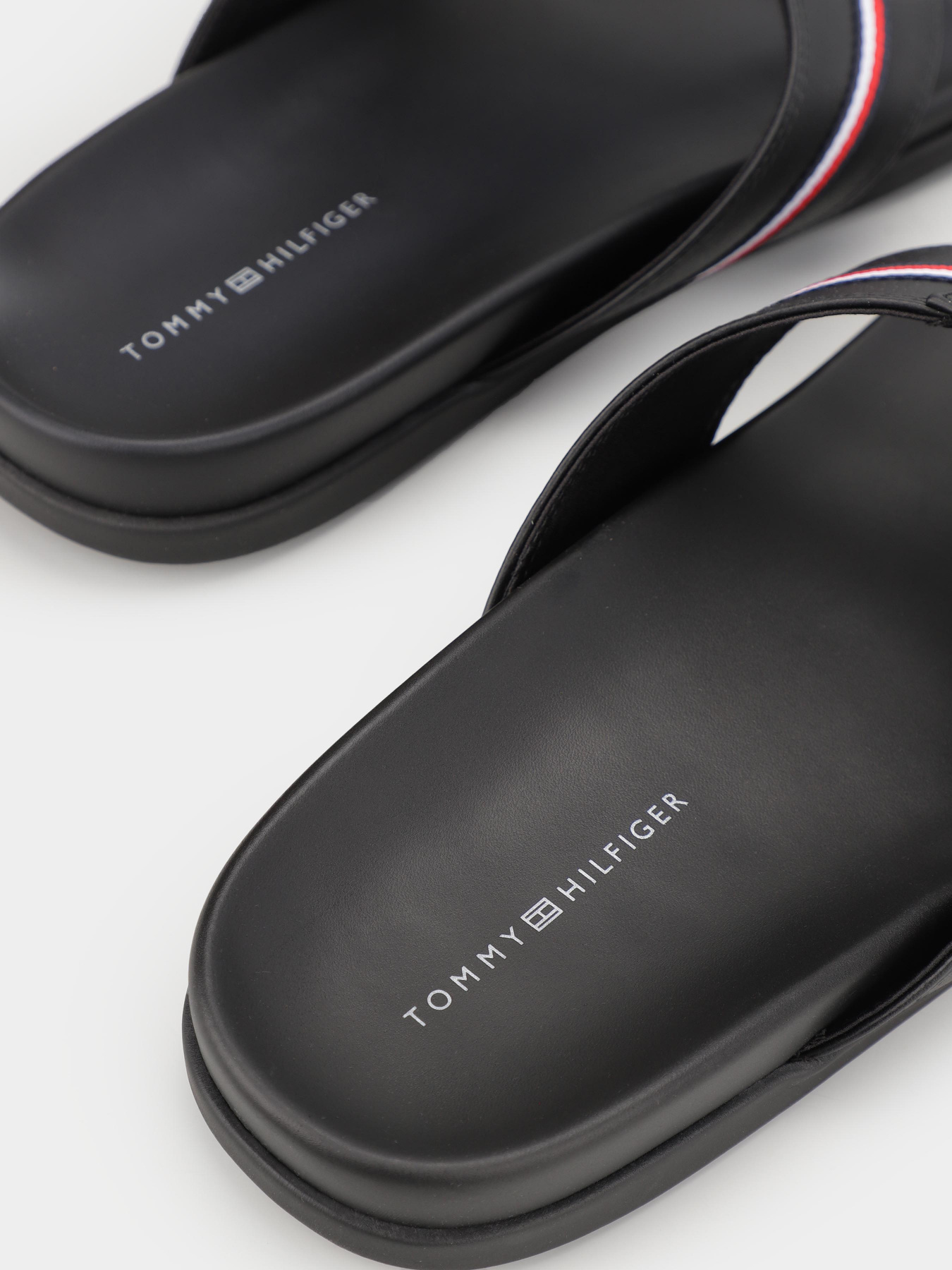 Шльопанці Tommy Hilfiger модель FM0FM04460-BDS Фото