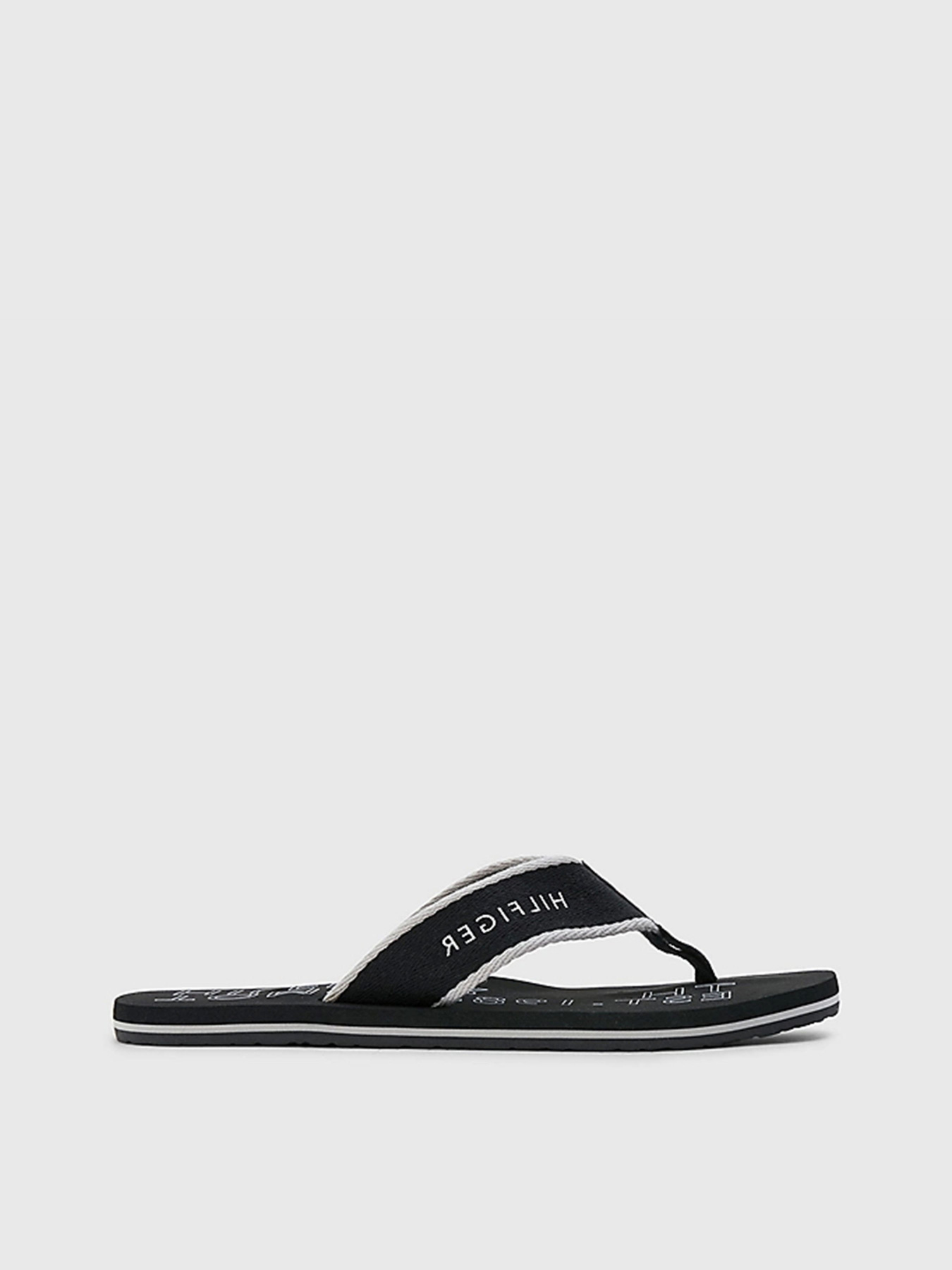Шлёпанцы Tommy Hilfiger модель FM0FM04469-BDS Шлёпанцы Tommy Hilfiger модель FM0FM04469-BDS Фото