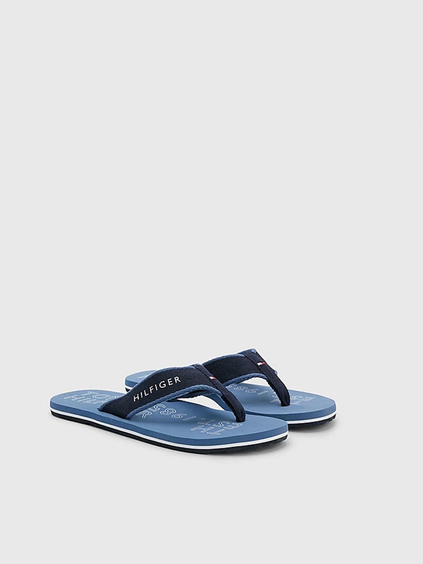 Шльопанці Tommy Hilfiger модель FM0FM04469-DBX Шльопанці Tommy Hilfiger модель FM0FM04469-DBX Фото