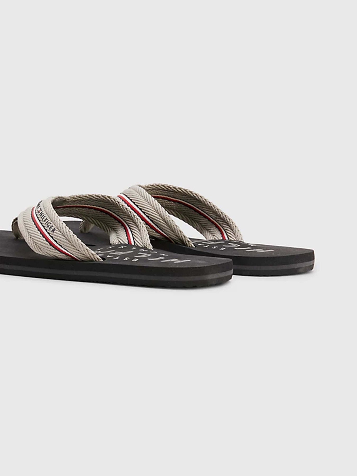 Шльопанці Tommy Hilfiger модель FM0FM04471-AEP Фото
