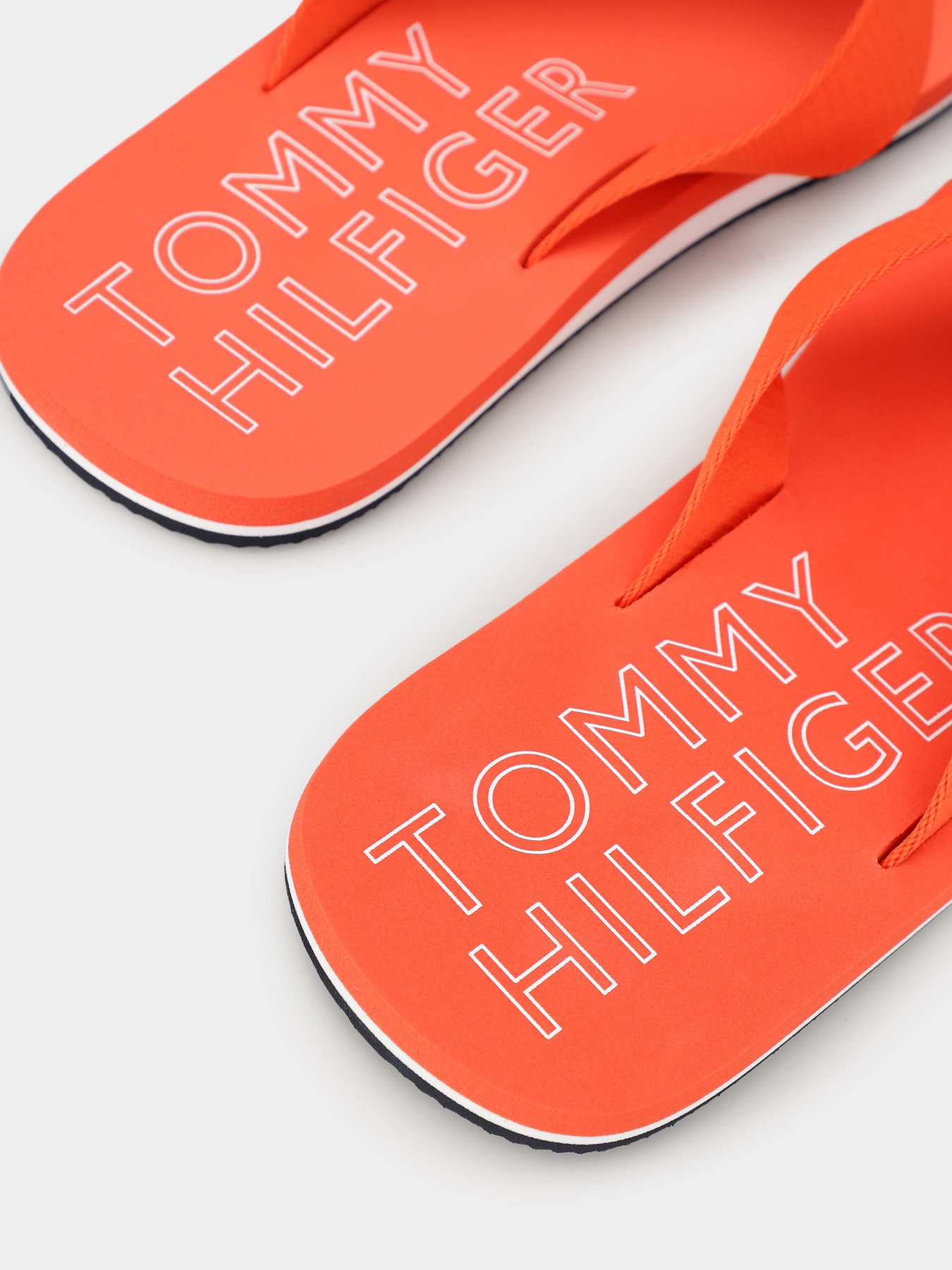 Шльопанці Tommy Hilfiger модель FM0FM04472-SNX Шльопанці Tommy Hilfiger модель FM0FM04472-SNX Фото