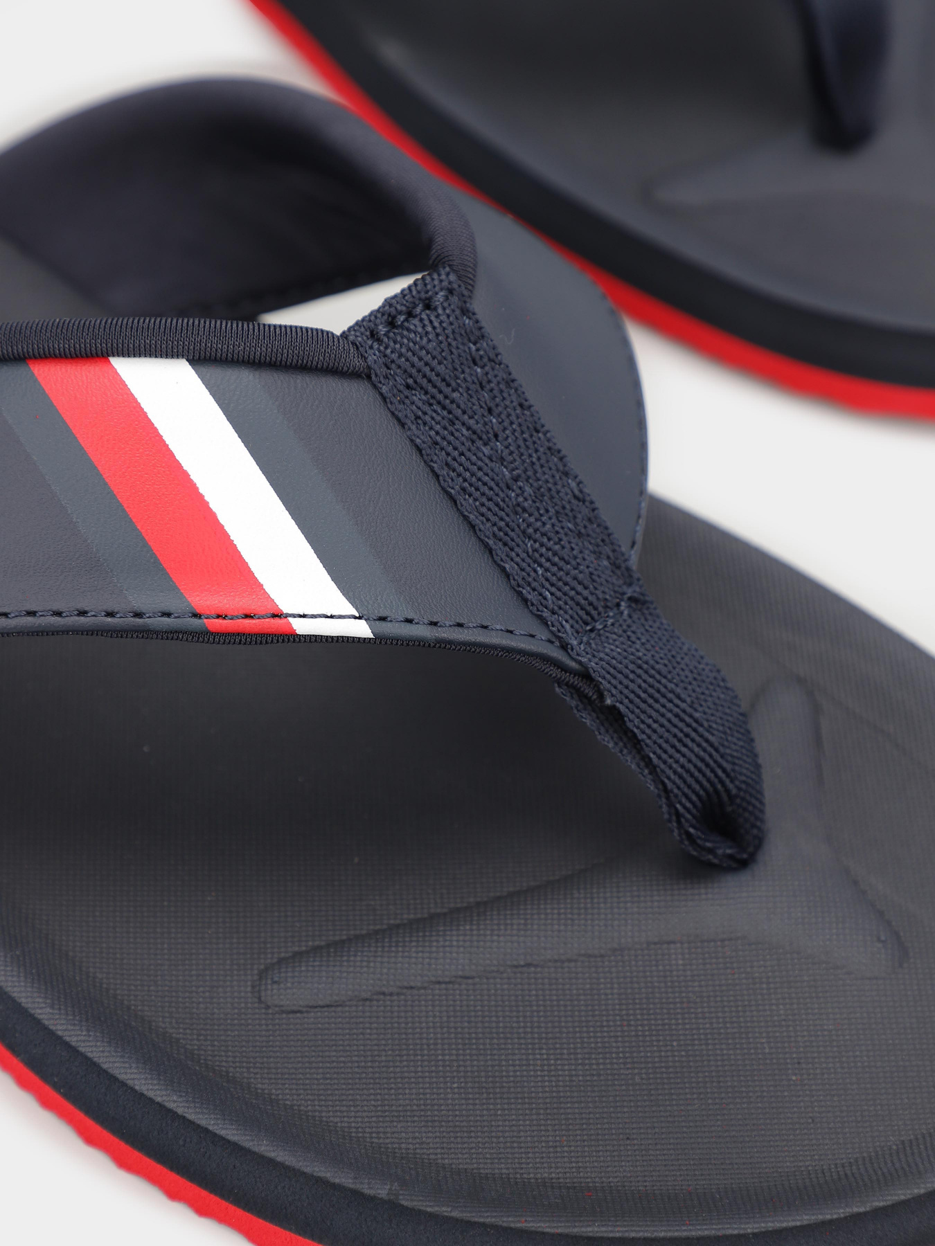 Шльопанці Tommy Hilfiger модель FM0FM04473-DW5 Фото