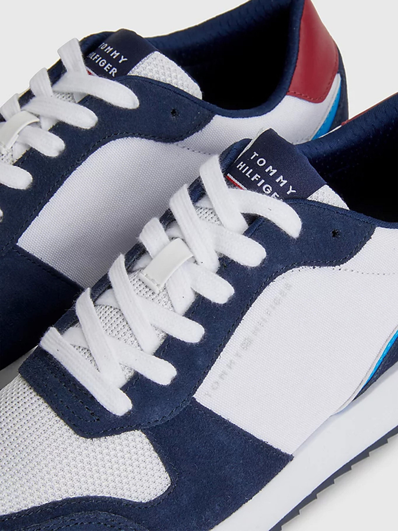 Кросівки Tommy Hilfiger модель FM0FM04478-0GY Кросівки Tommy Hilfiger модель FM0FM04478-0GY Фото