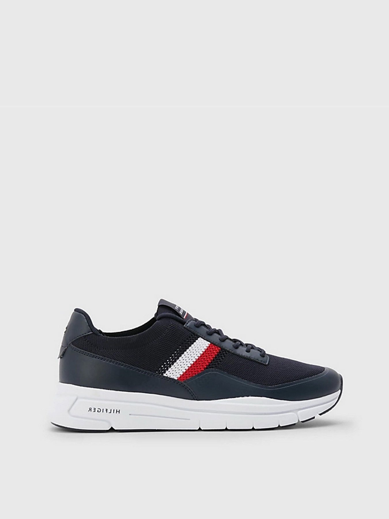 Кроссовки Tommy Hilfiger модель FM0FM04502-DW5 Кроссовки Tommy Hilfiger модель FM0FM04502-DW5 Фото