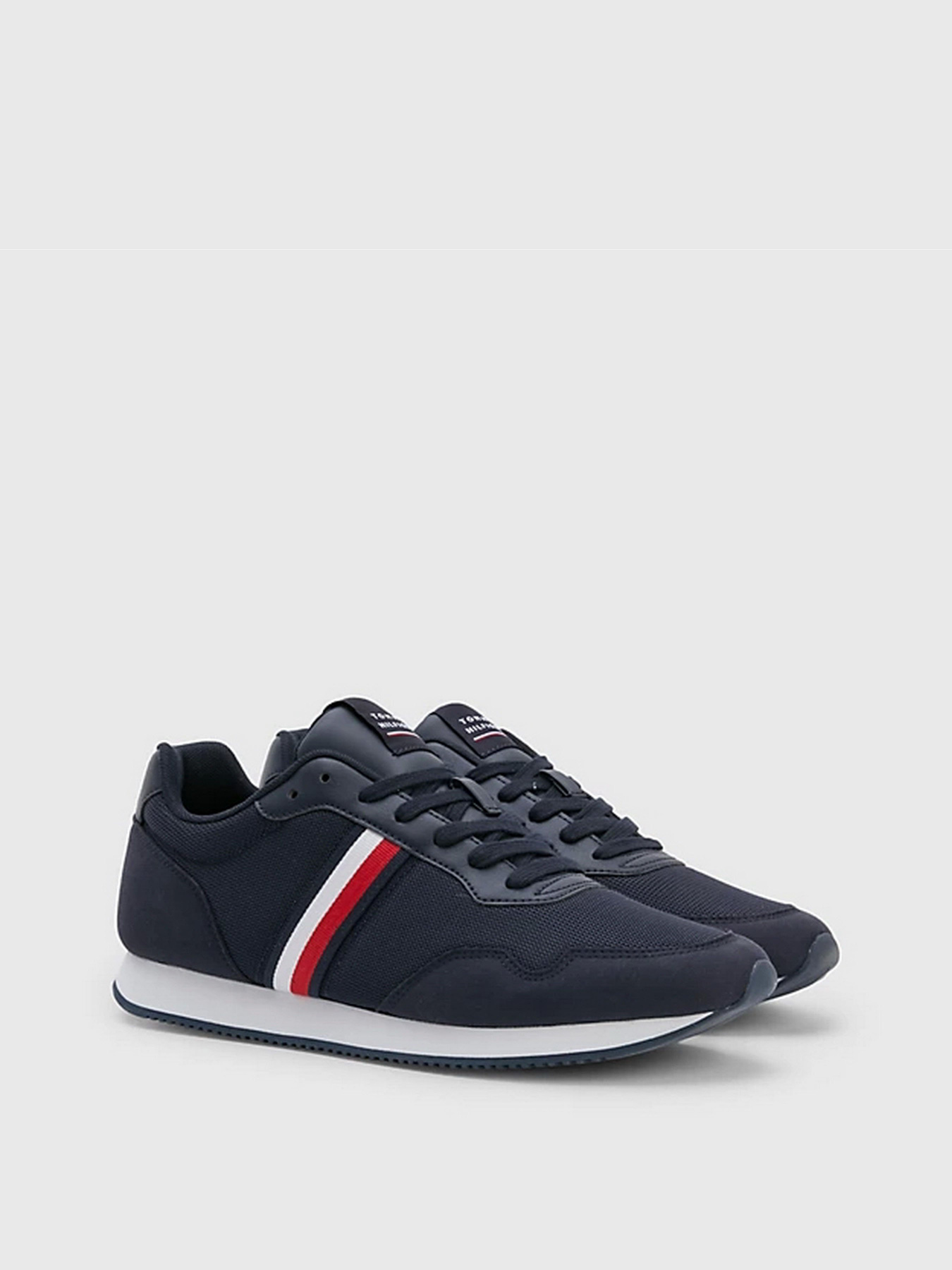 Кросівки Tommy Hilfiger модель FM0FM04504-DW5 Кросівки Tommy Hilfiger модель FM0FM04504-DW5 Фото