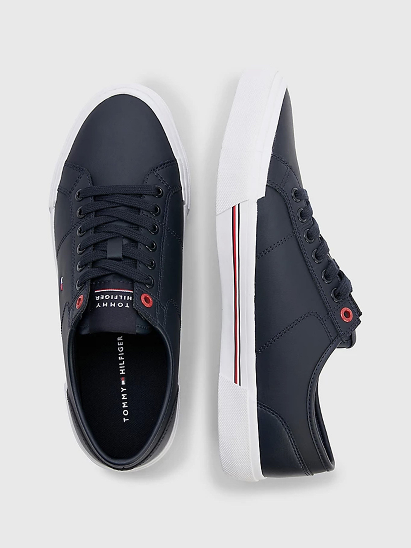 Кеди Tommy Hilfiger модель FM0FM04561-DW5 Кеди Tommy Hilfiger модель FM0FM04561-DW5 Фото