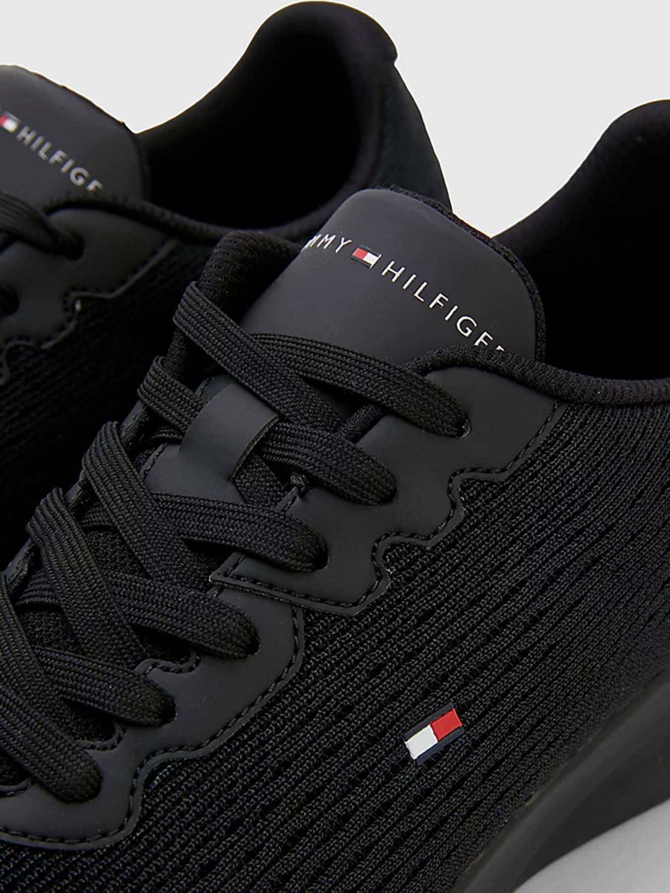 Кросівки Tommy Hilfiger модель FM0FM04563-BDS Кросівки Tommy Hilfiger модель FM0FM04563-BDS Фото