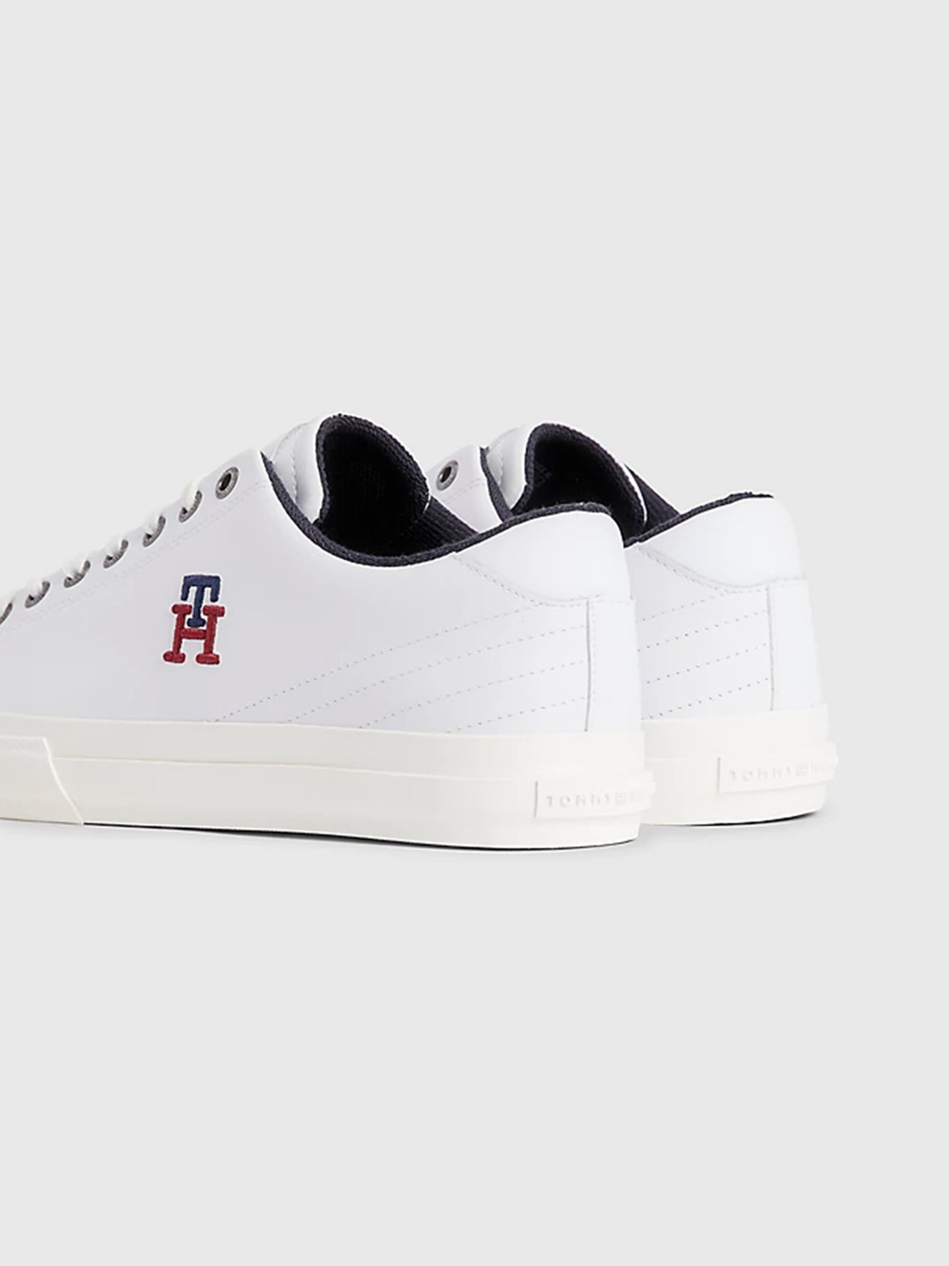 Кеди Tommy Hilfiger модель FM0FM04740-YBS Фото