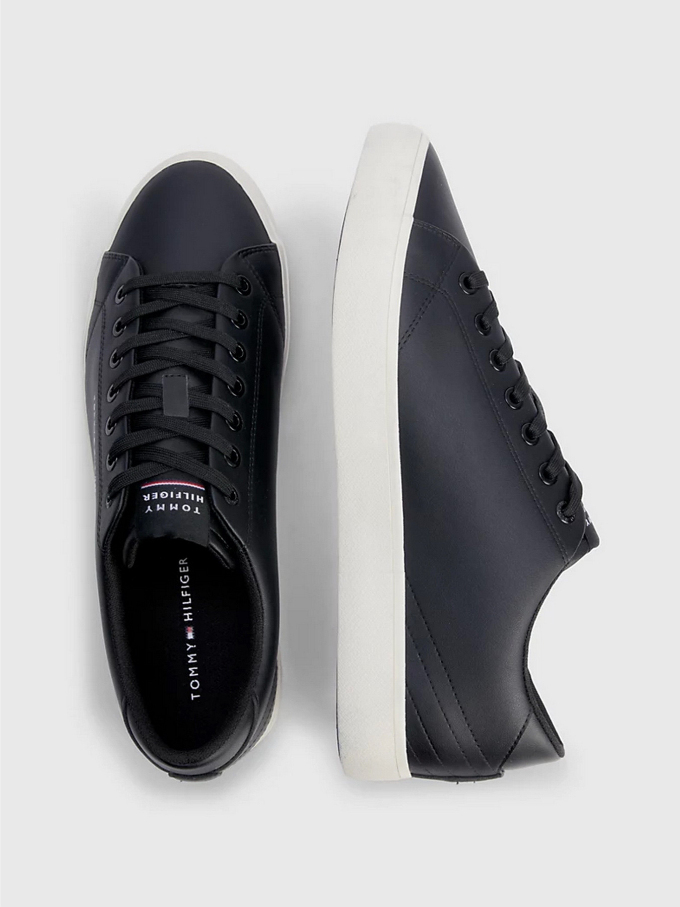 Кеды Tommy Hilfiger LOGO LACE-UP модель FM0FM04687-BDS Фото