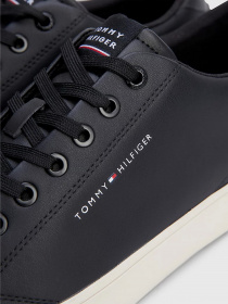 Кеды Tommy Hilfiger LOGO LACE-UP модель FM0FM04687-BDS Фото