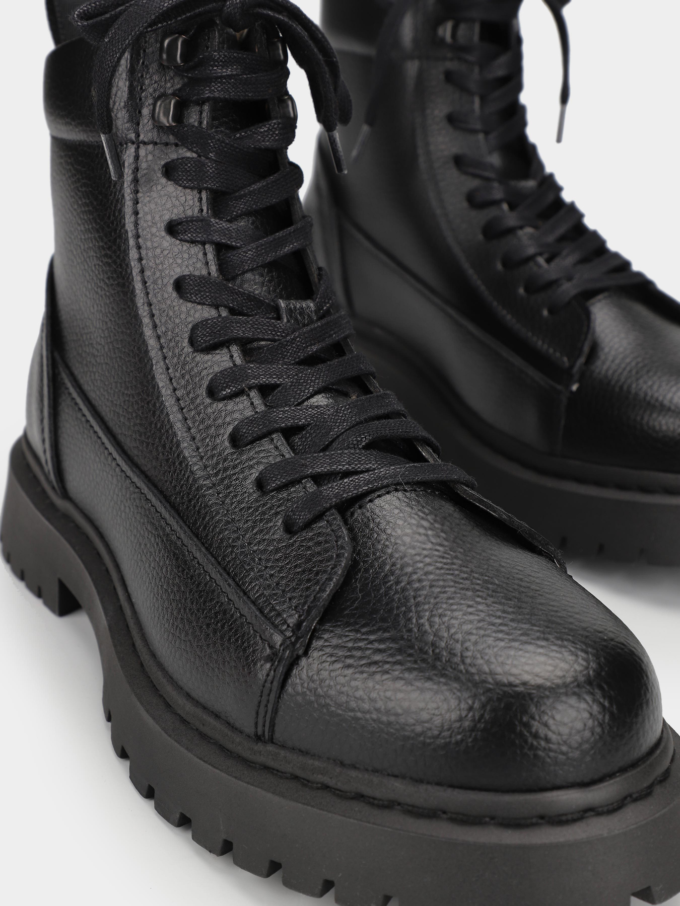 Ботинки и сапоги Tommy Hilfiger Warm Lined Lace-Up Leather Ankle Boots модель EM0EM01274-BDS Фото