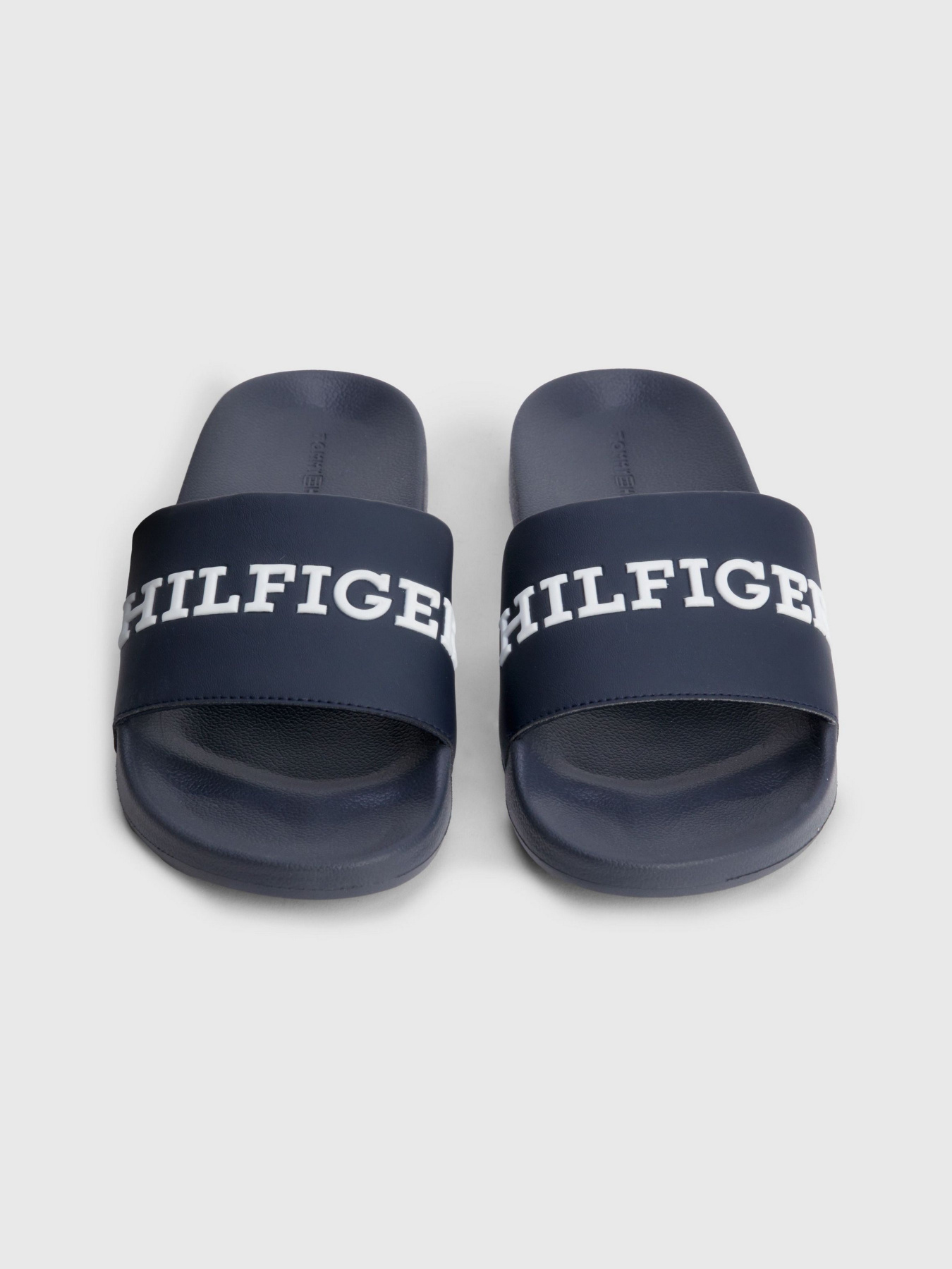 Шлёпанцы Tommy Hilfiger 3D TONAL LOGO модель FM0FM04612-DW5 Шлёпанцы Tommy Hilfiger 3D TONAL LOGO модель FM0FM04612-DW5 Фото