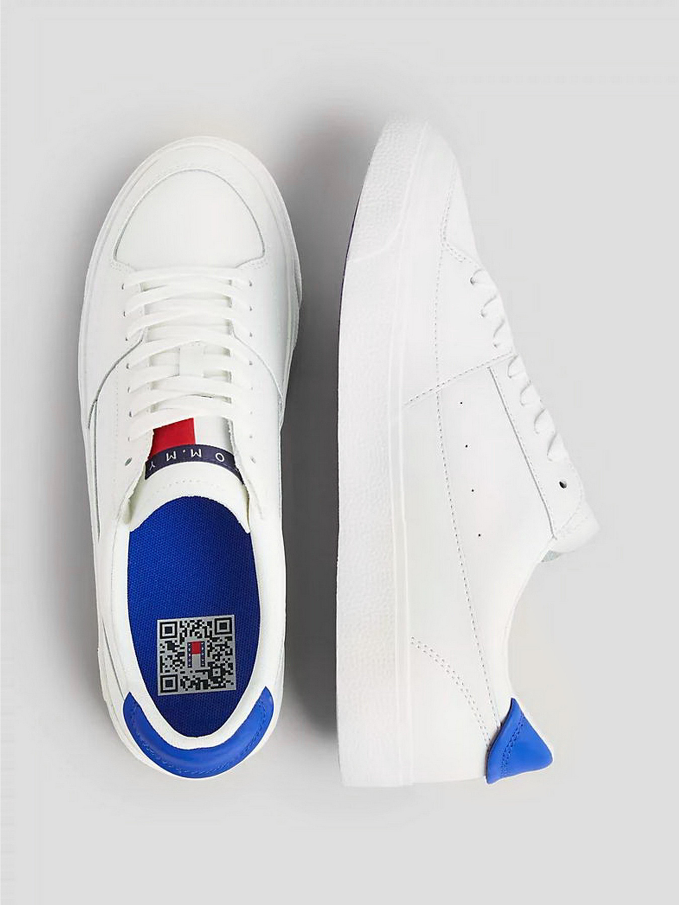 Кеды Tommy Hilfiger Contrast Heel Lace Up модель EM0EM01341-YBL Фото