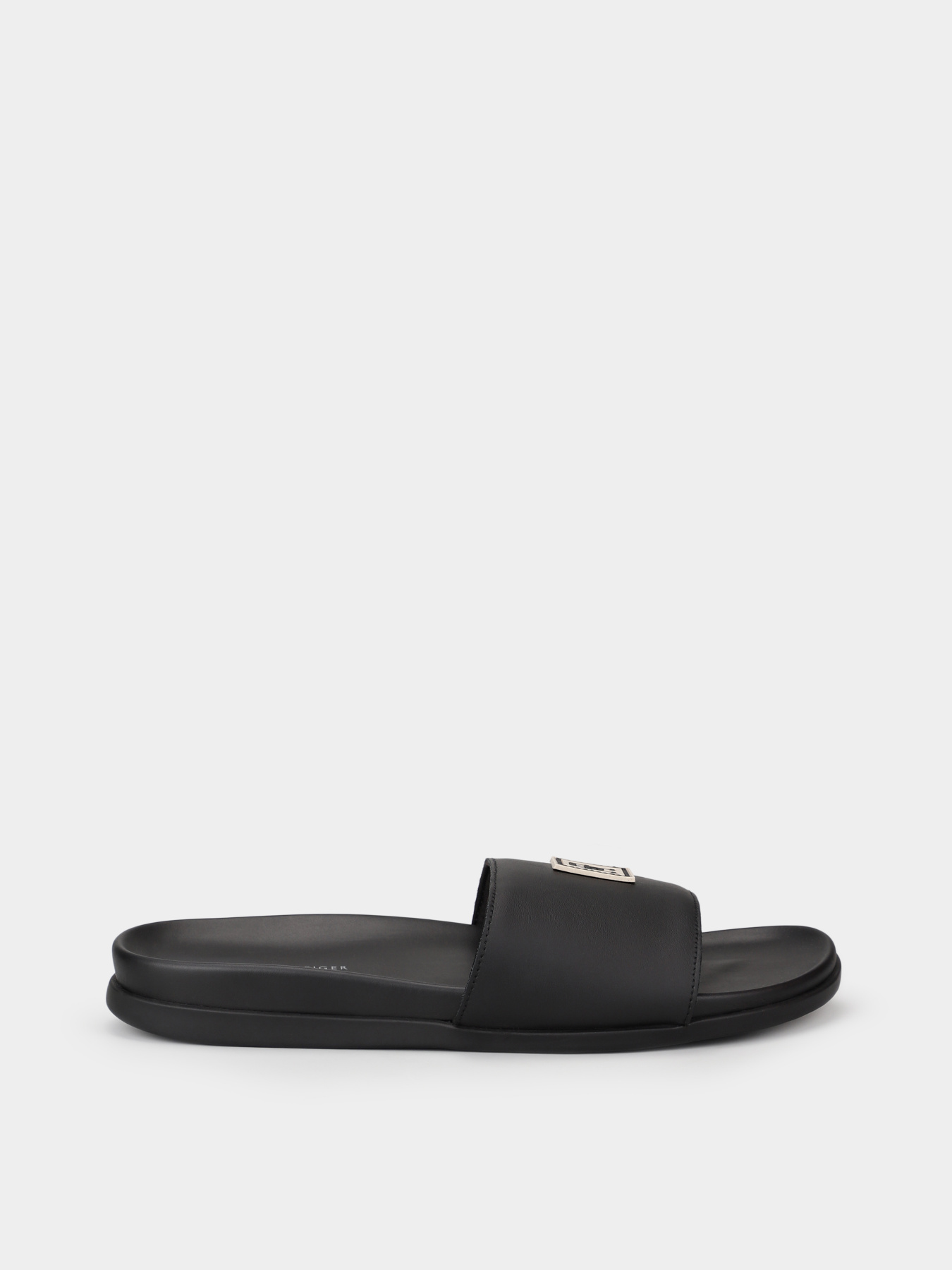 Шльопанці Tommy Hilfiger модель FM0FM05031-BDS Шльопанці Tommy Hilfiger модель FM0FM05031-BDS Фото
