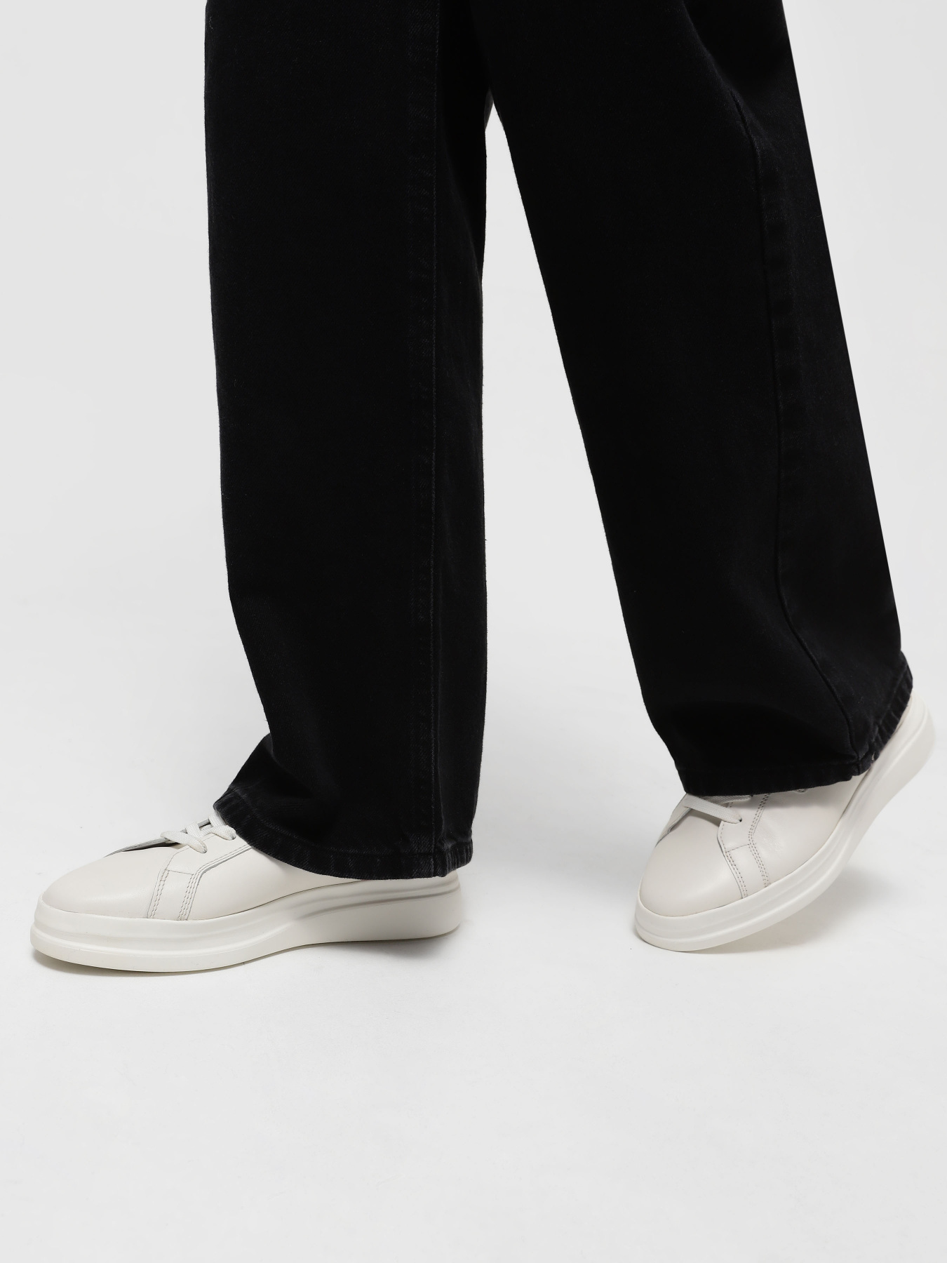 Кросівки Tommy Hilfiger модель FW0FW07460-0K5 Фото