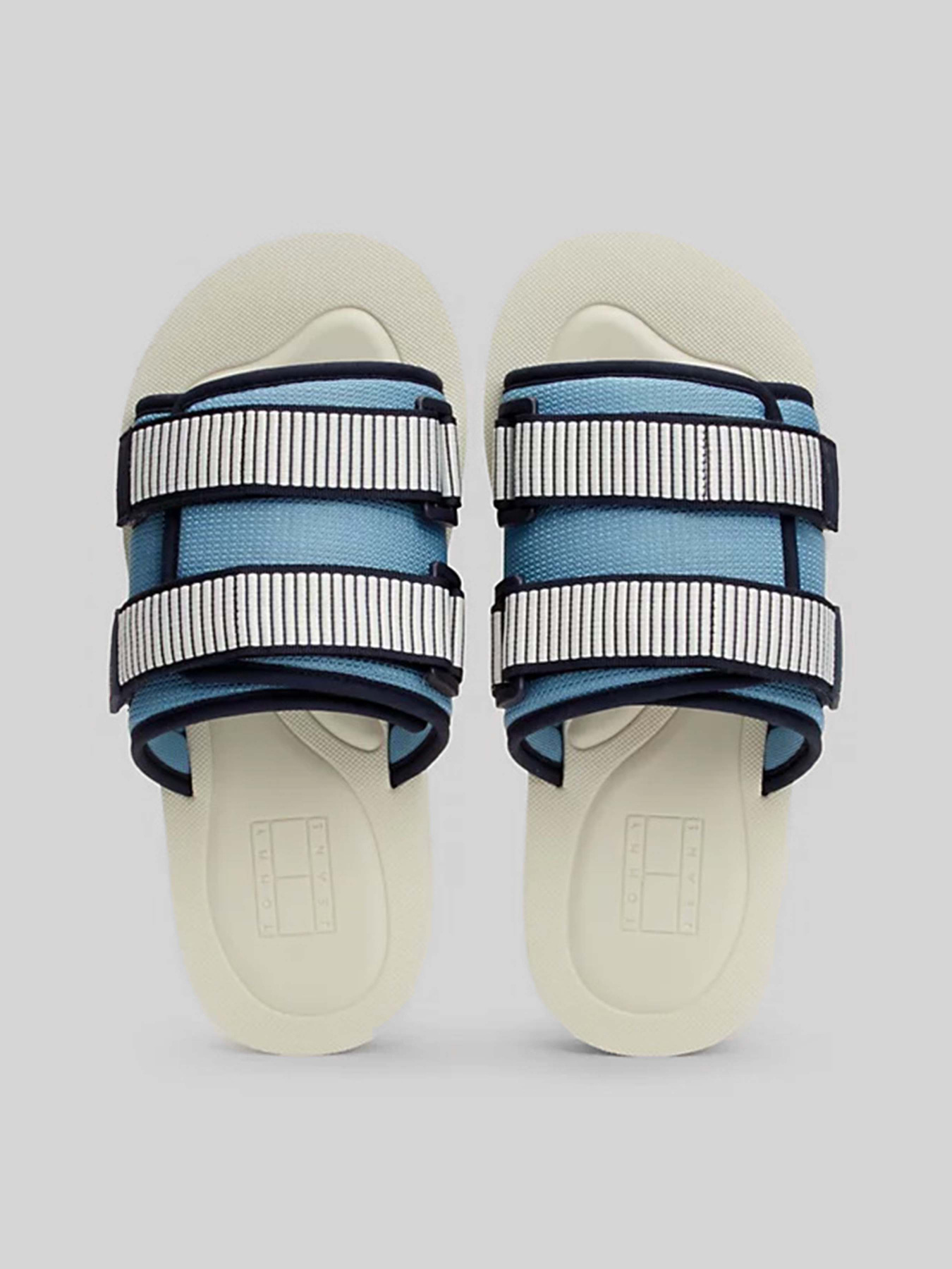 Шльопанці Tommy Hilfiger модель EM0EM01389-CZC Фото
