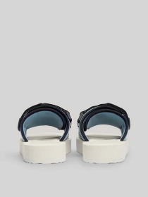 Шльопанці Tommy Hilfiger модель EM0EM01389-CZC Фото