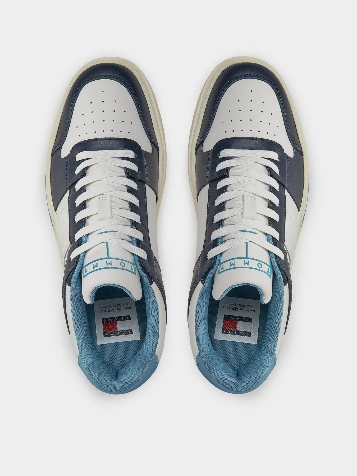 Кросівки Tommy Hilfiger модель EM0EM01283-C1G Кросівки Tommy Hilfiger модель EM0EM01283-C1G Фото