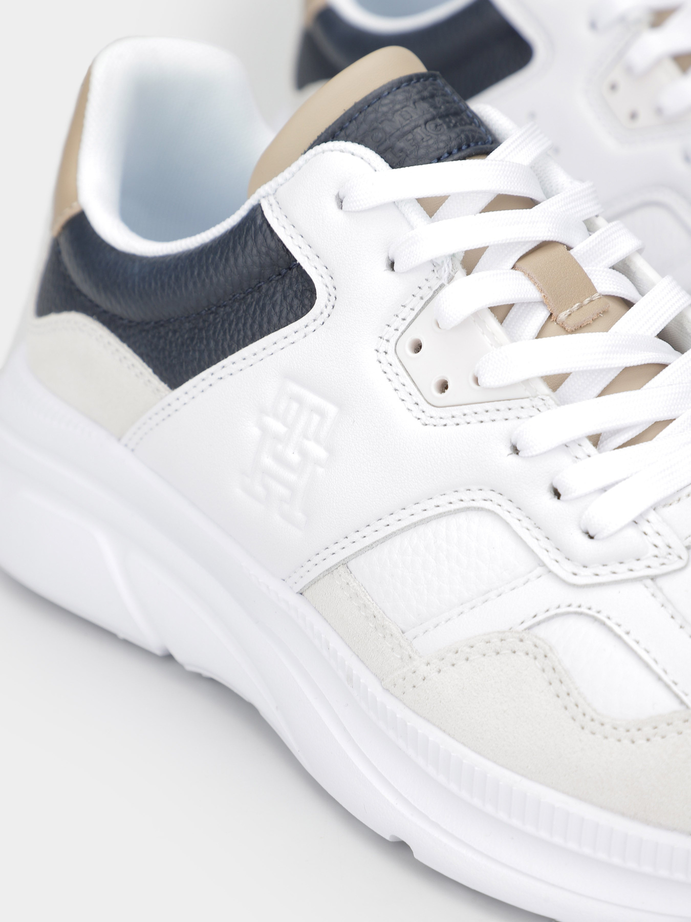 Кросівки Tommy Hilfiger модель FM0FM04938-YBS Кросівки Tommy Hilfiger модель FM0FM04938-YBS Фото