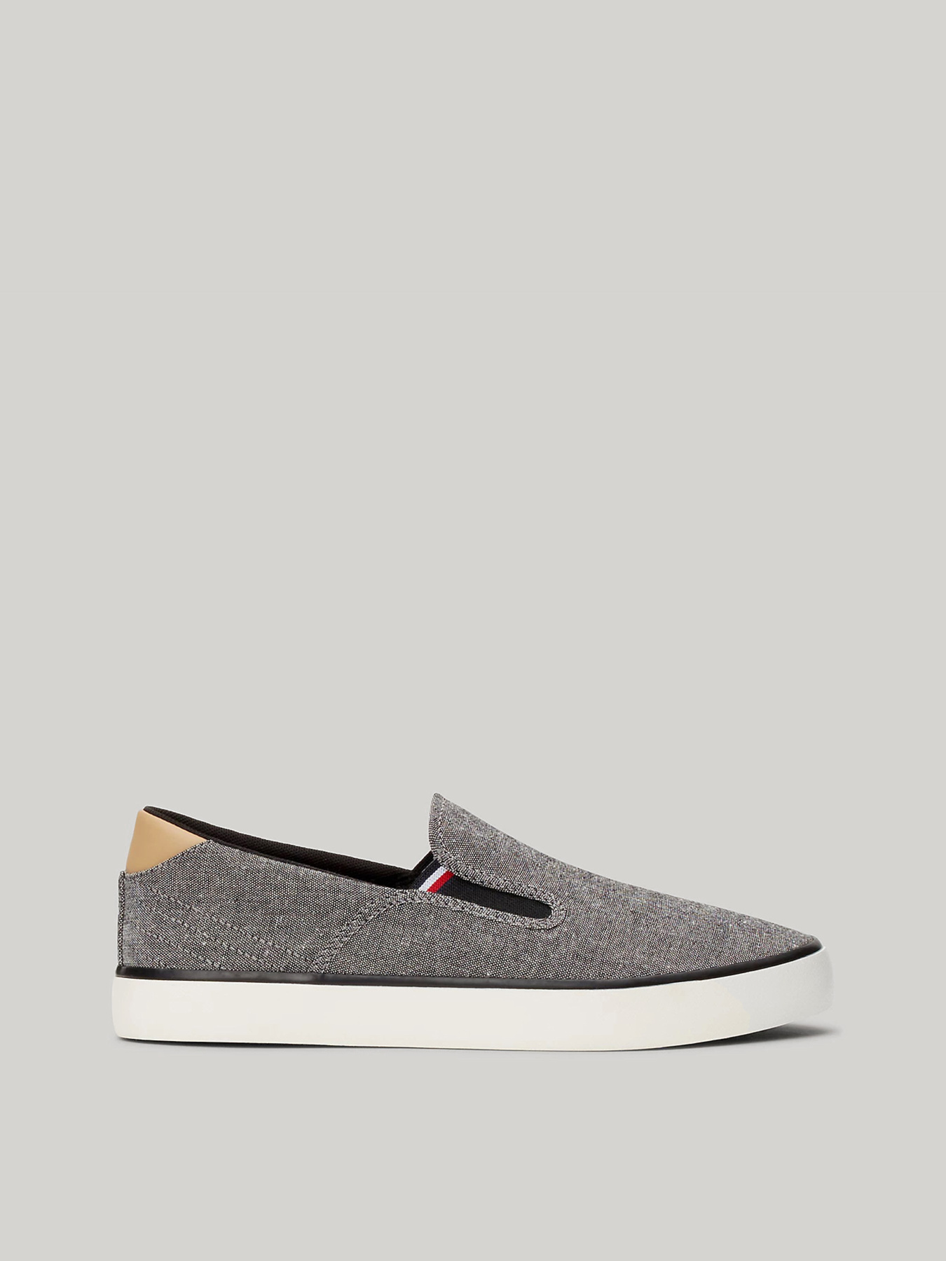 Слипоны и мокасины Tommy Hilfiger модель FM0FM04947-BDS Фото