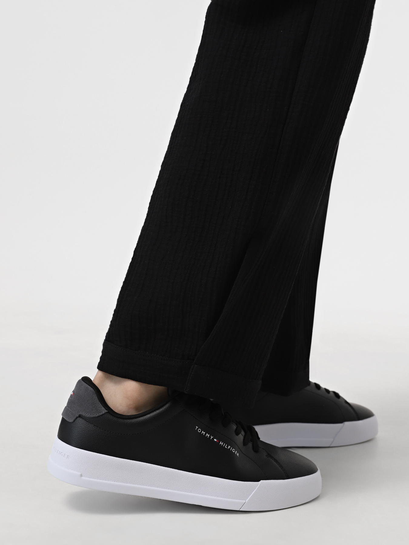 Кеди Tommy Hilfiger модель FM0FM05297-0GJ Кеди Tommy Hilfiger модель FM0FM05297-0GJ Фото