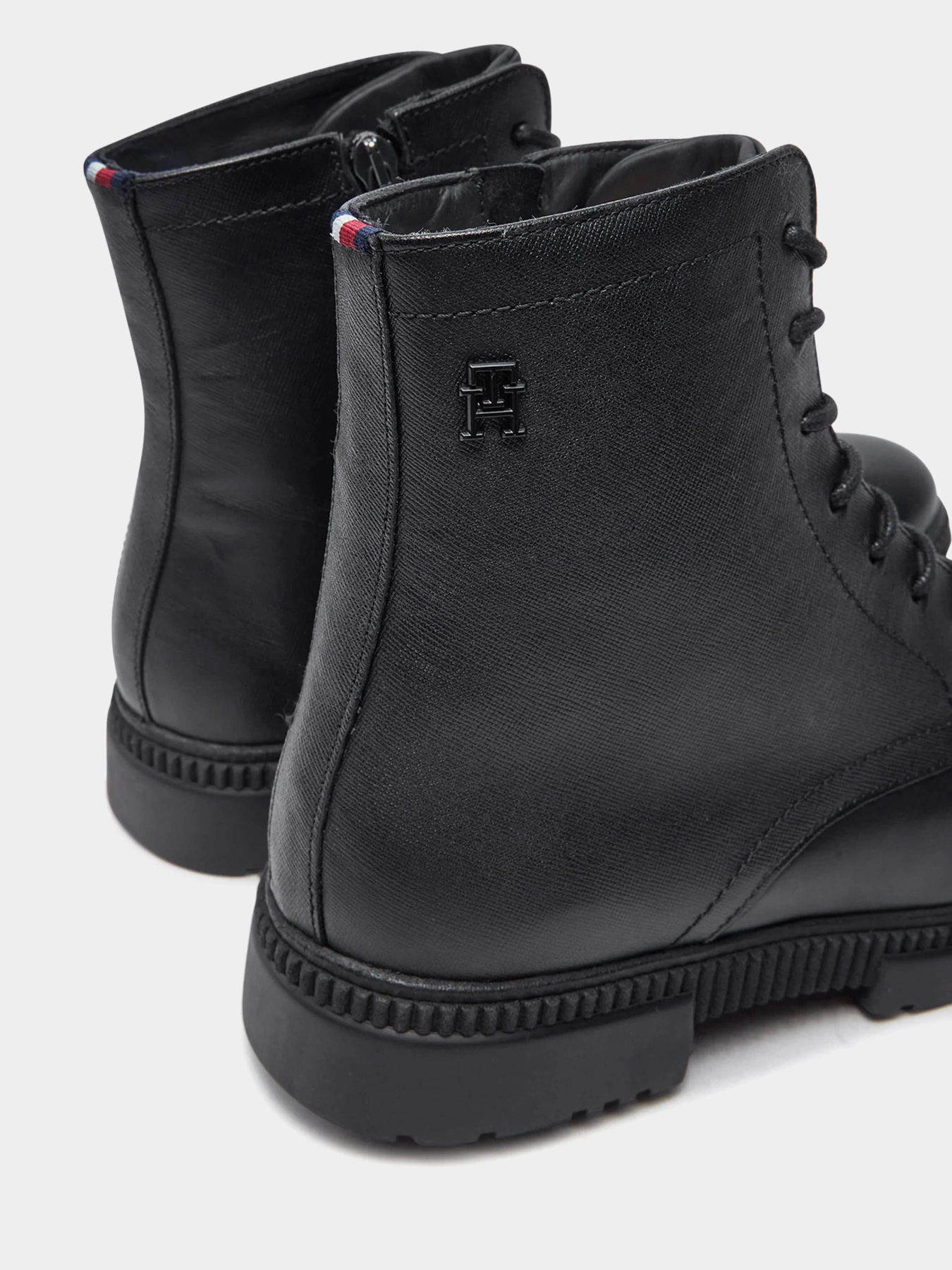 Ботинки и сапоги Tommy Hilfiger модель FM0FM05182-BDS Фото