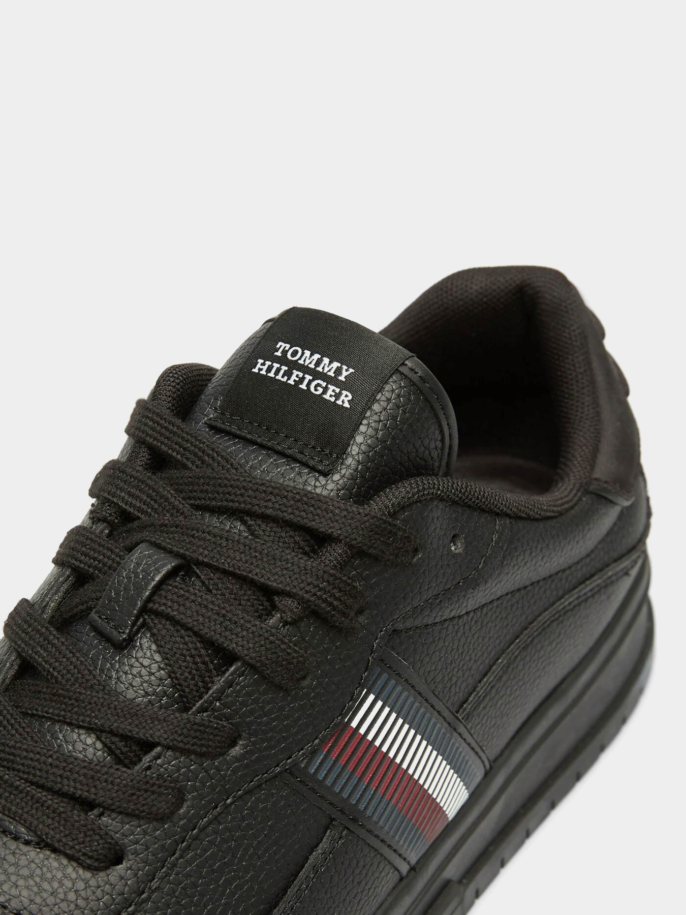 Кеди Tommy Hilfiger модель FM0FM05300-BDS Кеди Tommy Hilfiger модель FM0FM05300-BDS Фото