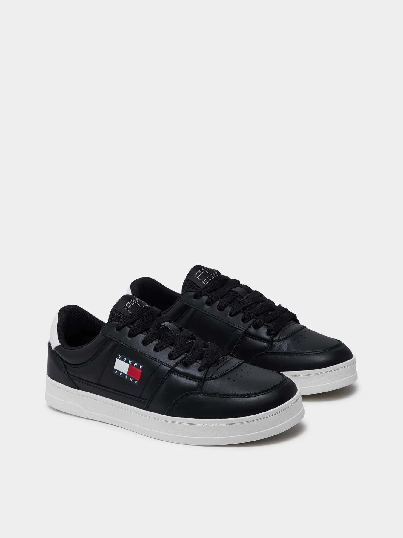 Кеды Tommy Hilfiger модель EM0EM01574-BDS Фото