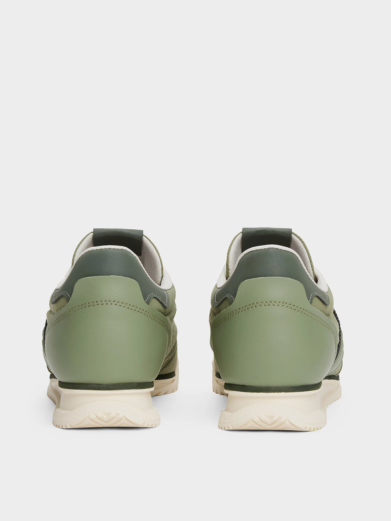 Кросівки Tommy Hilfiger модель EM0EM01598-MR6 Кросівки Tommy Hilfiger модель EM0EM01598-MR6 Фото