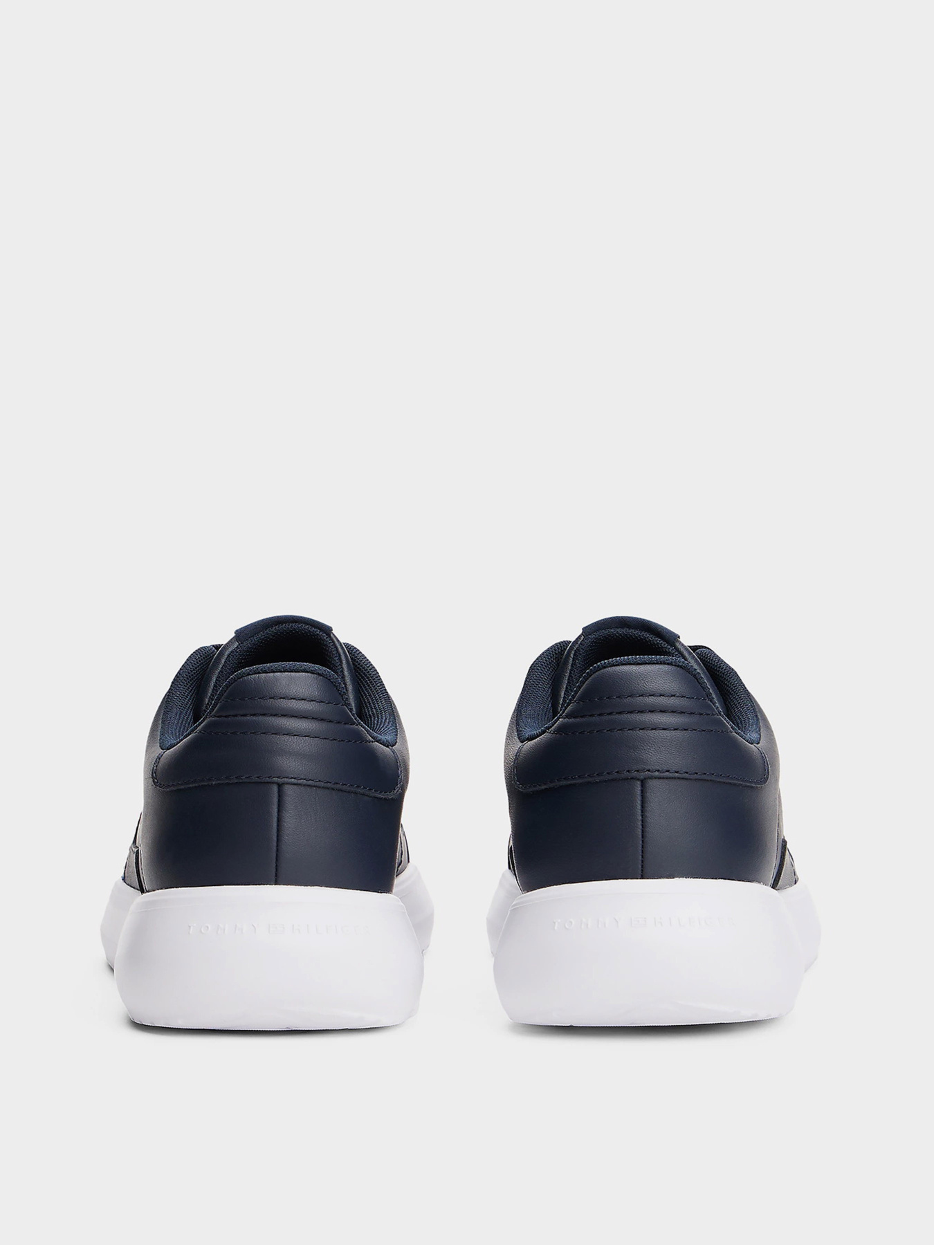 Кросівки Tommy Hilfiger модель FM0FM05529-DW5 Кросівки Tommy Hilfiger модель FM0FM05529-DW5 Фото