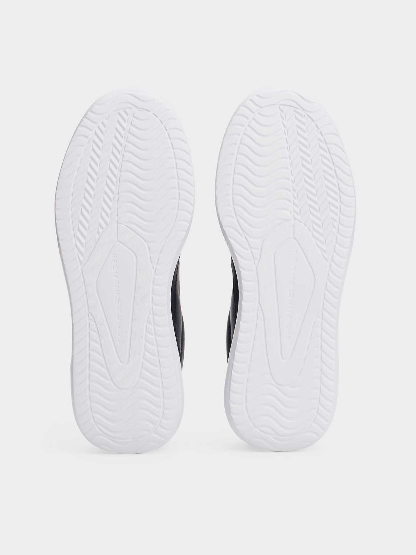 Кросівки Tommy Hilfiger модель FM0FM05529-DW5 Кросівки Tommy Hilfiger модель FM0FM05529-DW5 Фото
