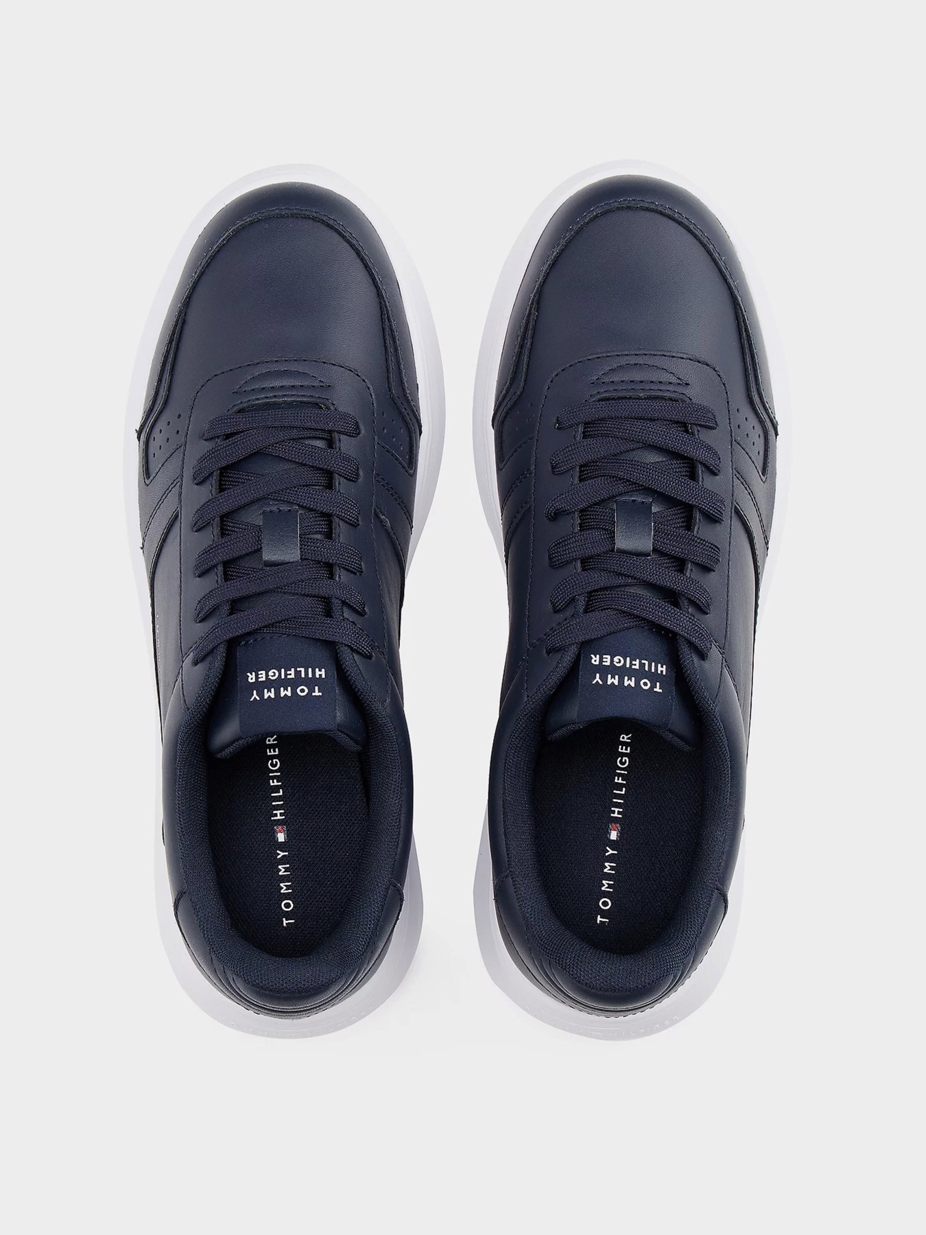Кросівки Tommy Hilfiger модель FM0FM05529-DW5 Кросівки Tommy Hilfiger модель FM0FM05529-DW5 Фото