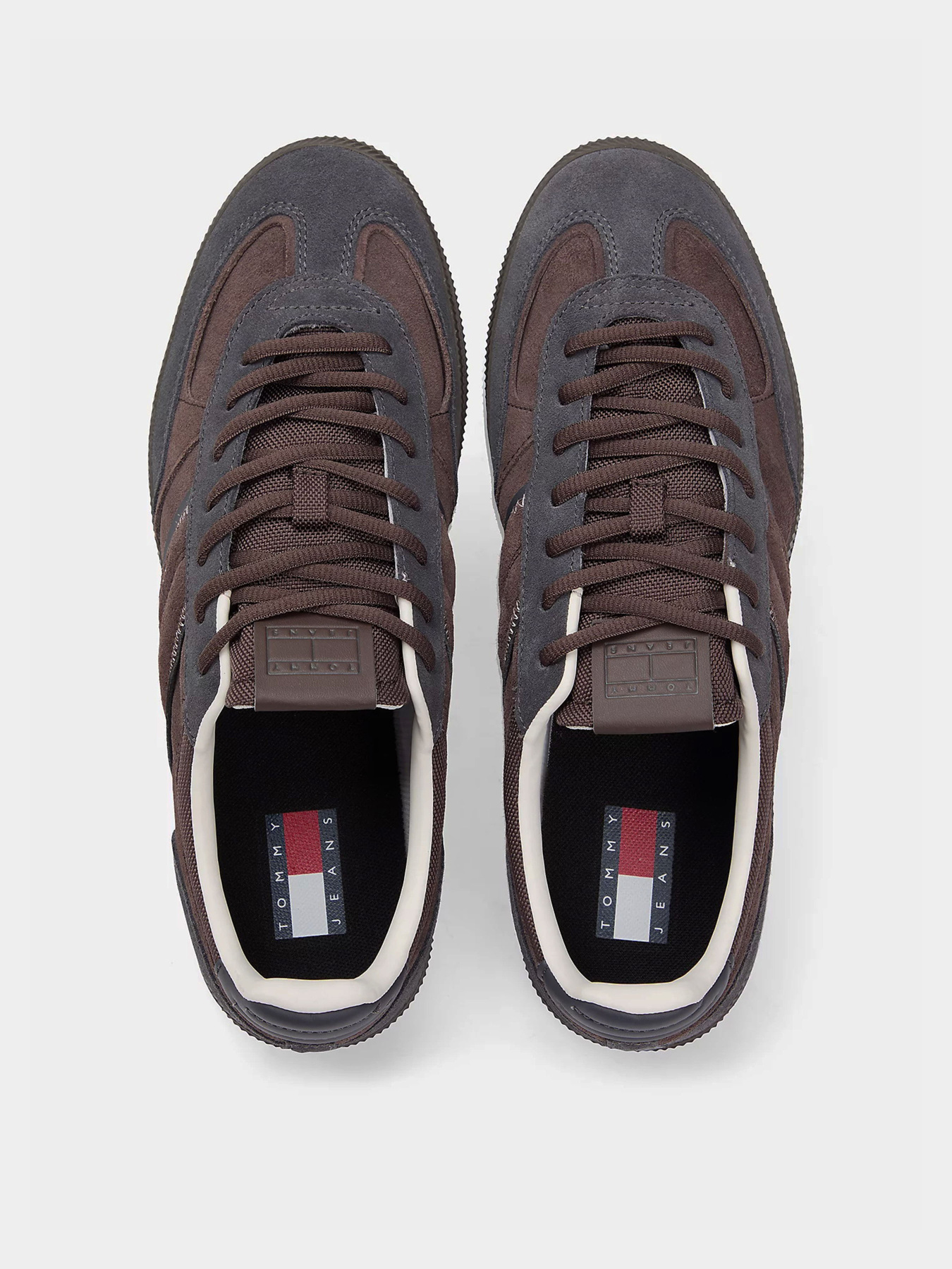 Кеды Tommy Hilfiger THE GREENWICH EDGE SUEDE модель EM0EM01662-PT2 Фото
