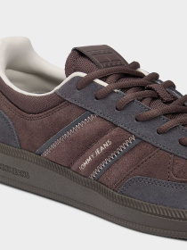 Кеды Tommy Hilfiger THE GREENWICH EDGE SUEDE модель EM0EM01662-PT2 Фото