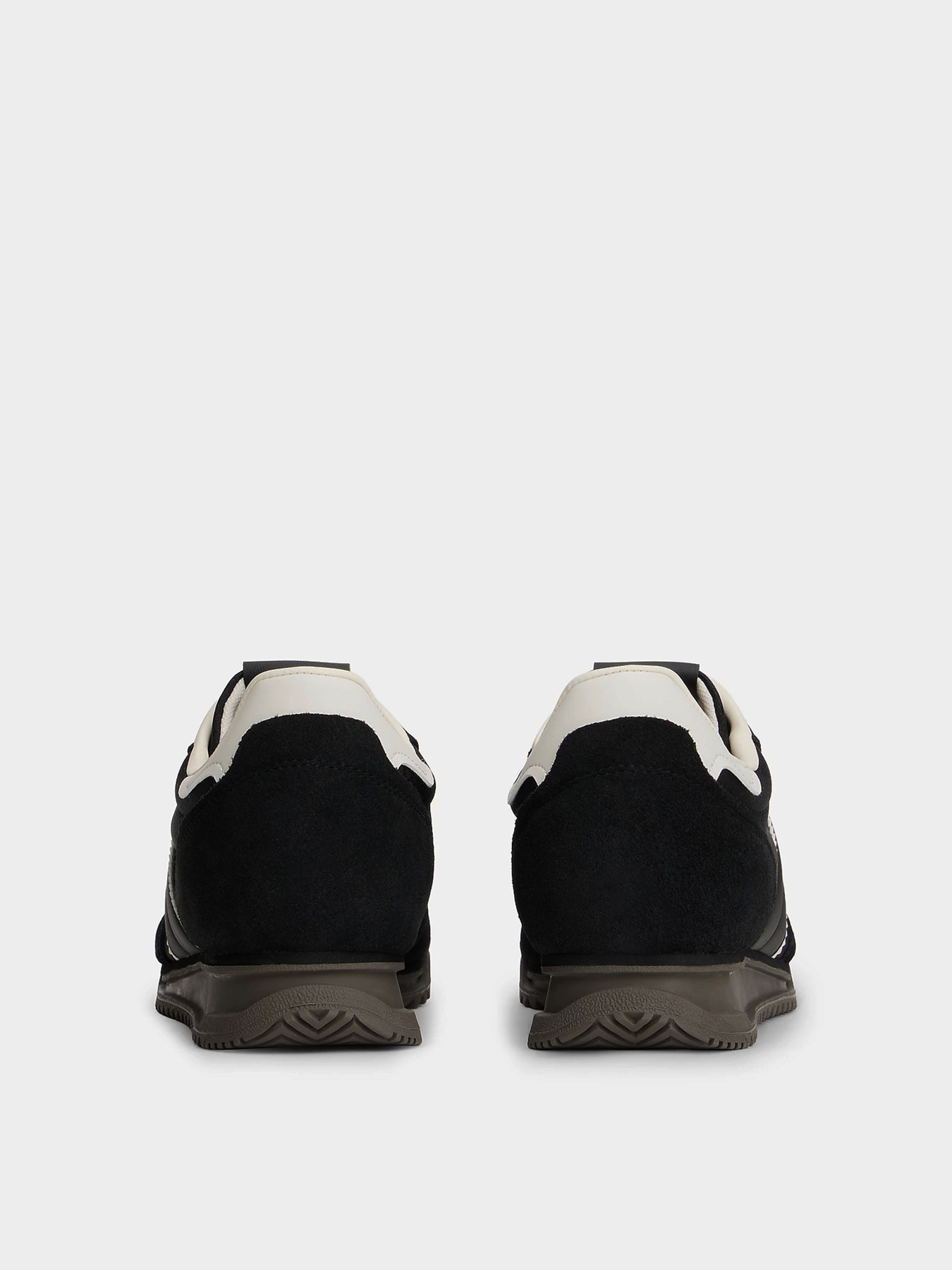 Кросівки Tommy Hilfiger TJM RETRO RUNNER CLEATED WINTE модель EM0EM01664-BDS Фото