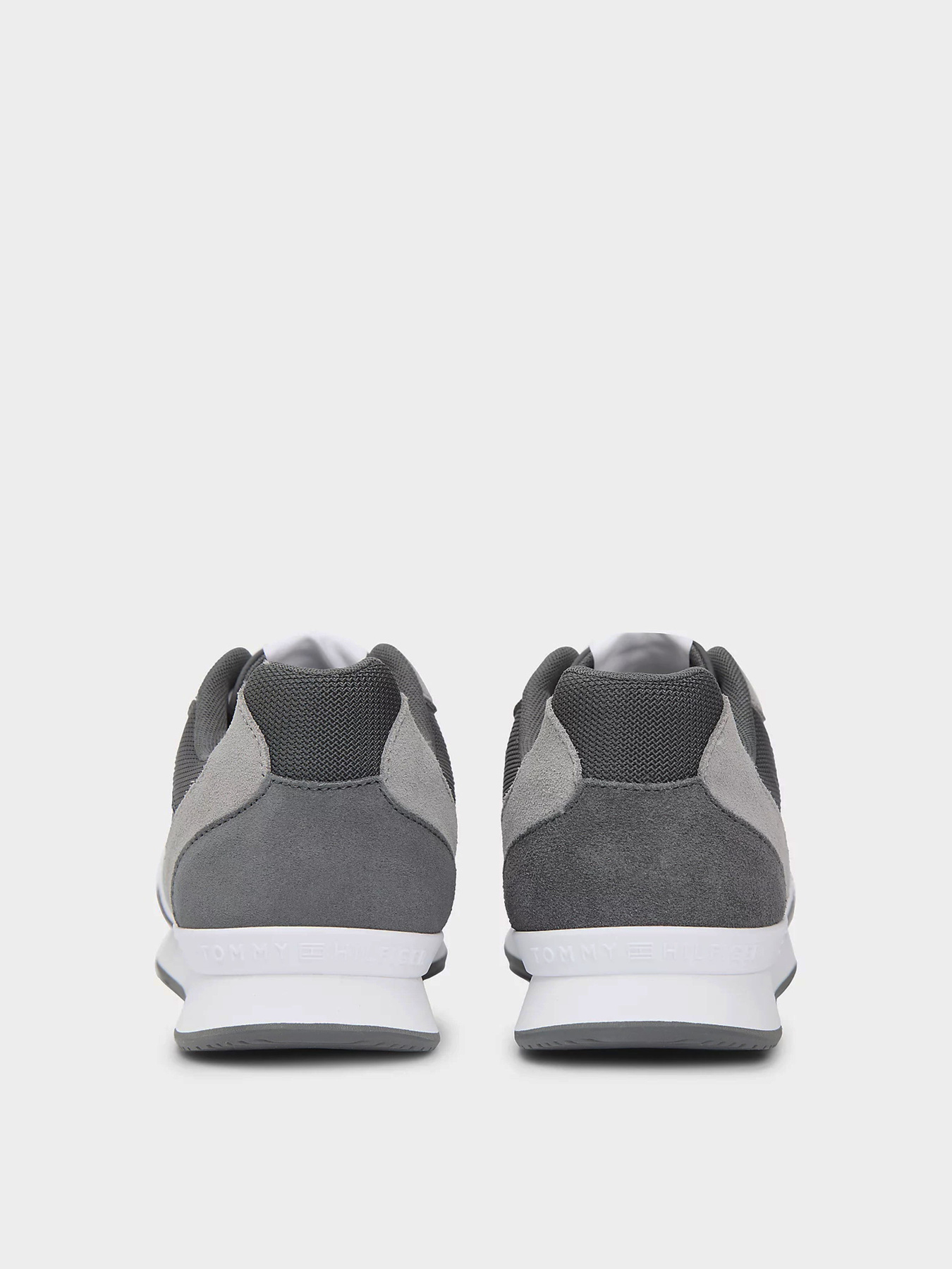 Кроссовки Tommy Hilfiger RUNNER ICON MIX модель FM0FM05679-PRY Фото