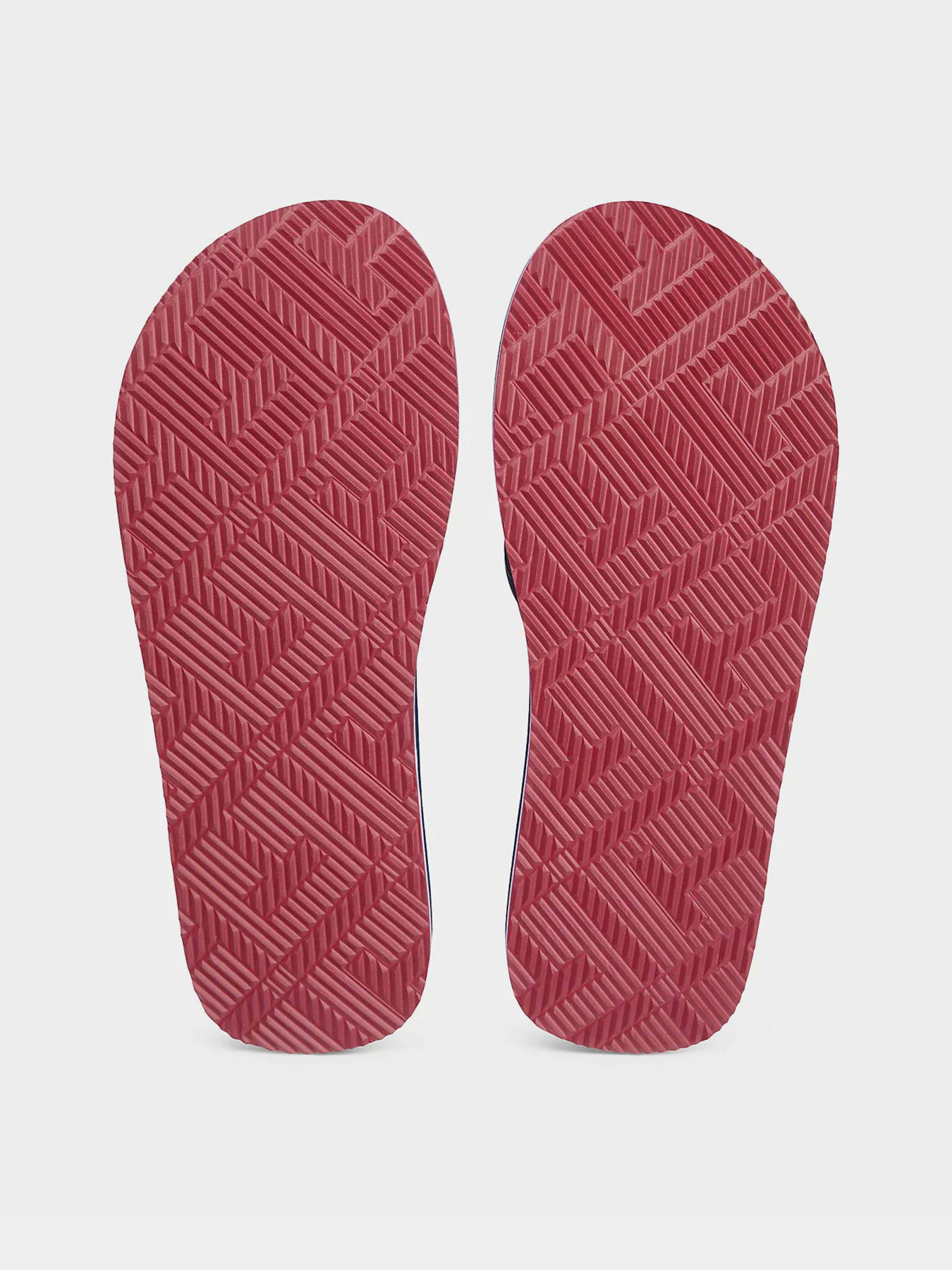 Шлёпанцы Tommy Hilfiger HILFIGER PADDED BEACH SANDAL модель FM0FM05801-DW5 Фото