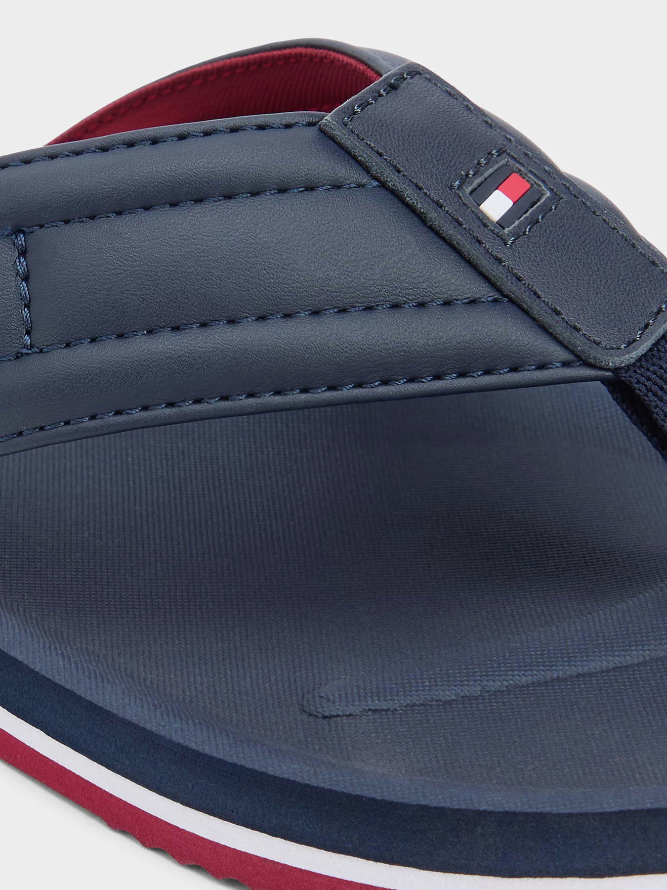 Шлёпанцы Tommy Hilfiger HILFIGER PADDED BEACH SANDAL модель FM0FM05801-DW5 Фото