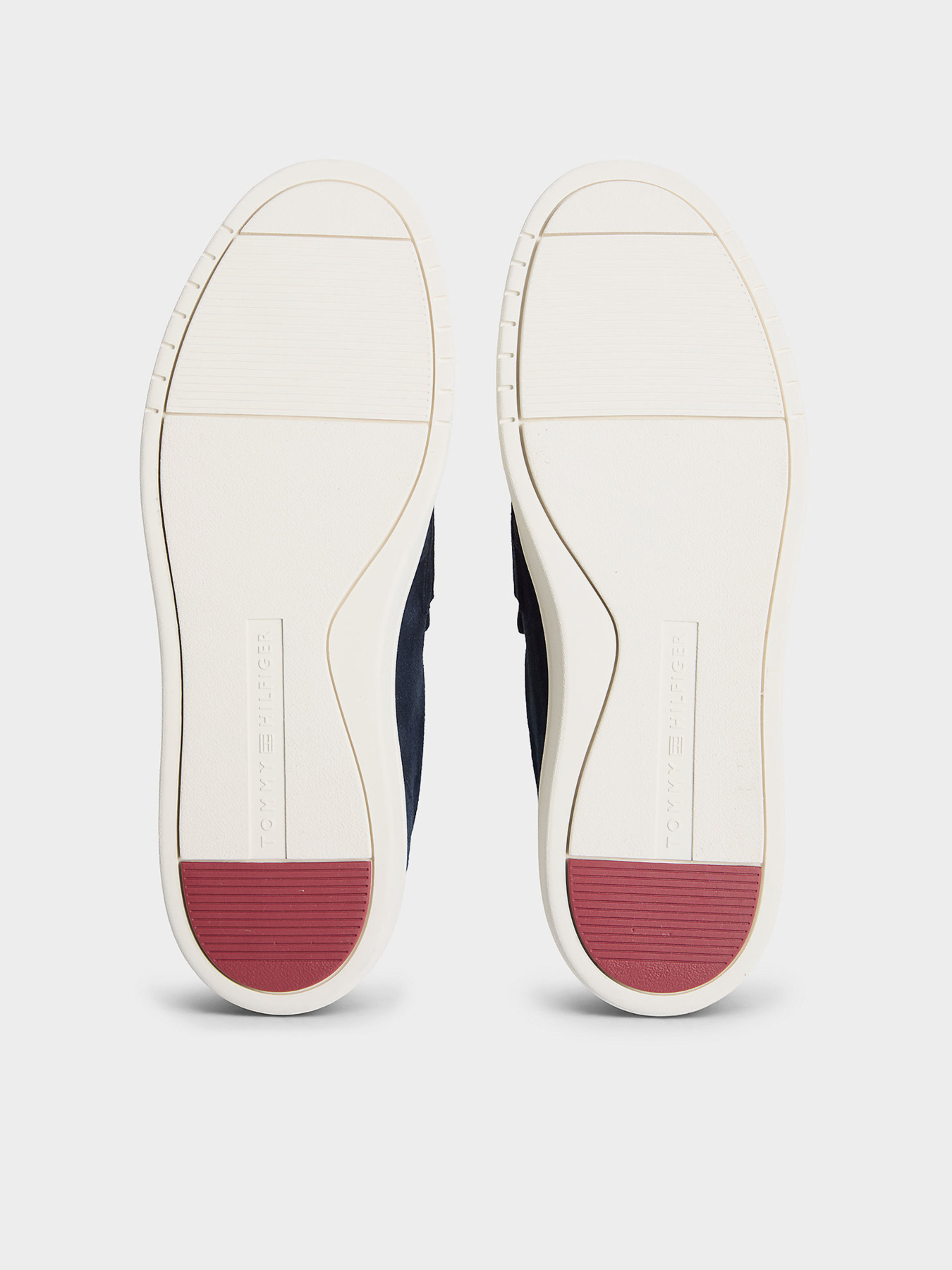 Слипоны и мокасины Tommy Hilfiger MODERN LIGHT HYBRID SUEDE LOAF модель FM0FM05786-DW5 Слипоны и мокасины Tommy Hilfiger MODERN LIGHT HYBRID SUEDE LOAF модель FM0FM05786-DW5 Фото