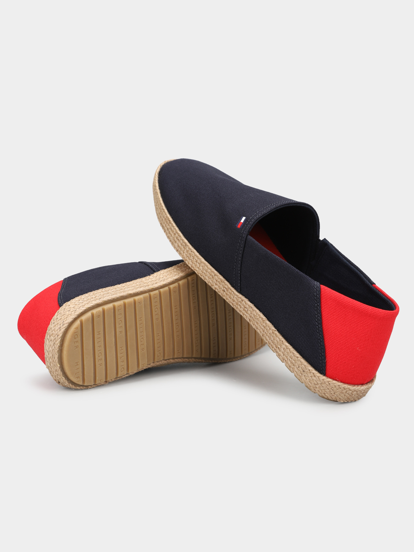 Слипоны и мокасины Tommy Hilfiger CORE HILFIGER ESPADRILLE TEXTI модель FM0FM05792-DW5 Слипоны и мокасины Tommy Hilfiger CORE HILFIGER ESPADRILLE TEXTI модель FM0FM05792-DW5 Фото