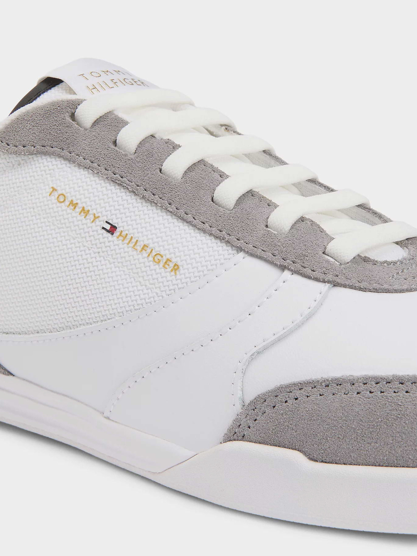 Кроссовки Tommy Hilfiger LOPRO LTH MIX RWB модель FM0FM05826-YBS Кроссовки Tommy Hilfiger LOPRO LTH MIX RWB модель FM0FM05826-YBS Фото