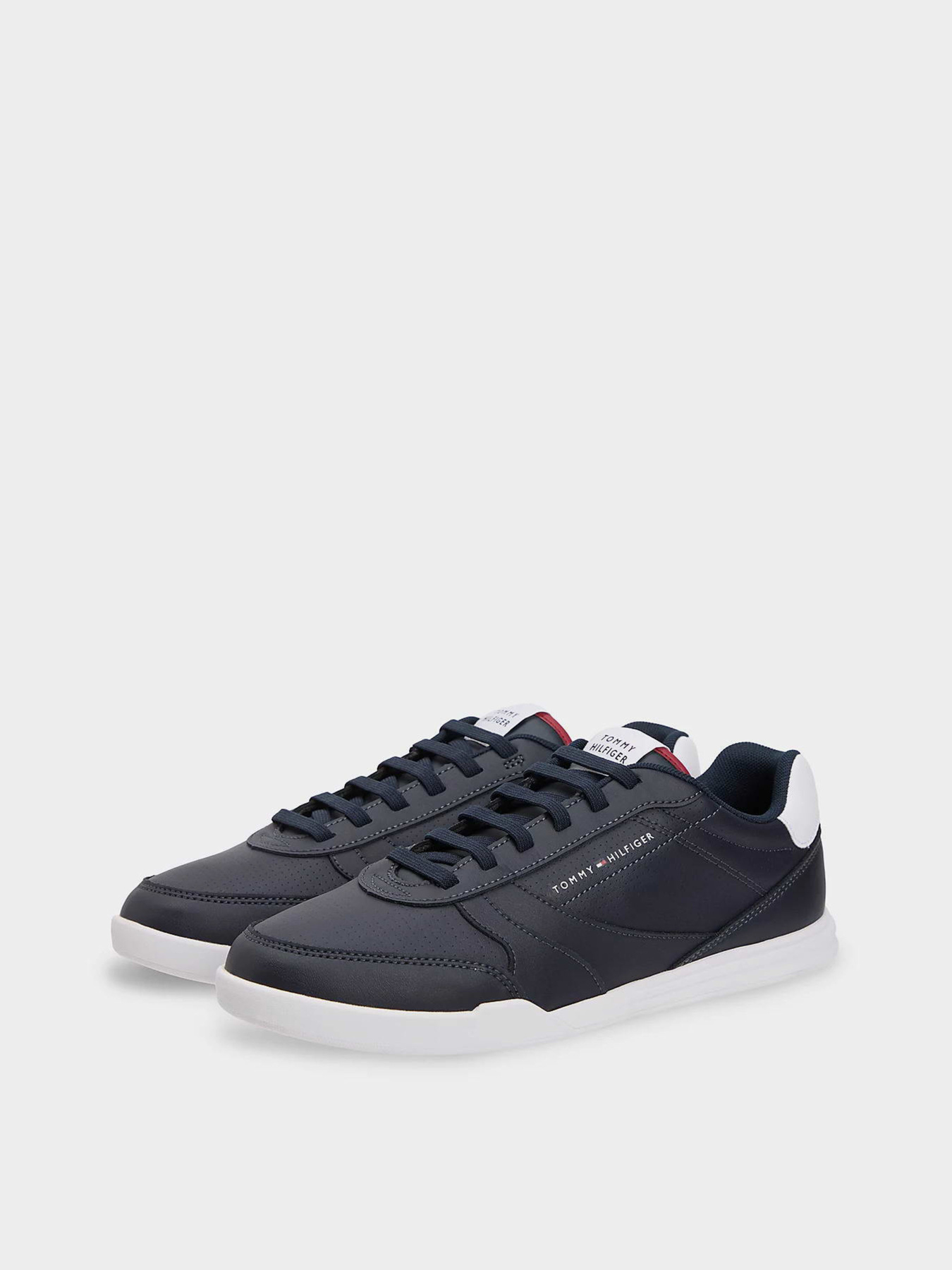Кросівки Tommy Hilfiger LOPRO LTH модель FM0FM05827-DW5 Кросівки Tommy Hilfiger LOPRO LTH модель FM0FM05827-DW5 Фото