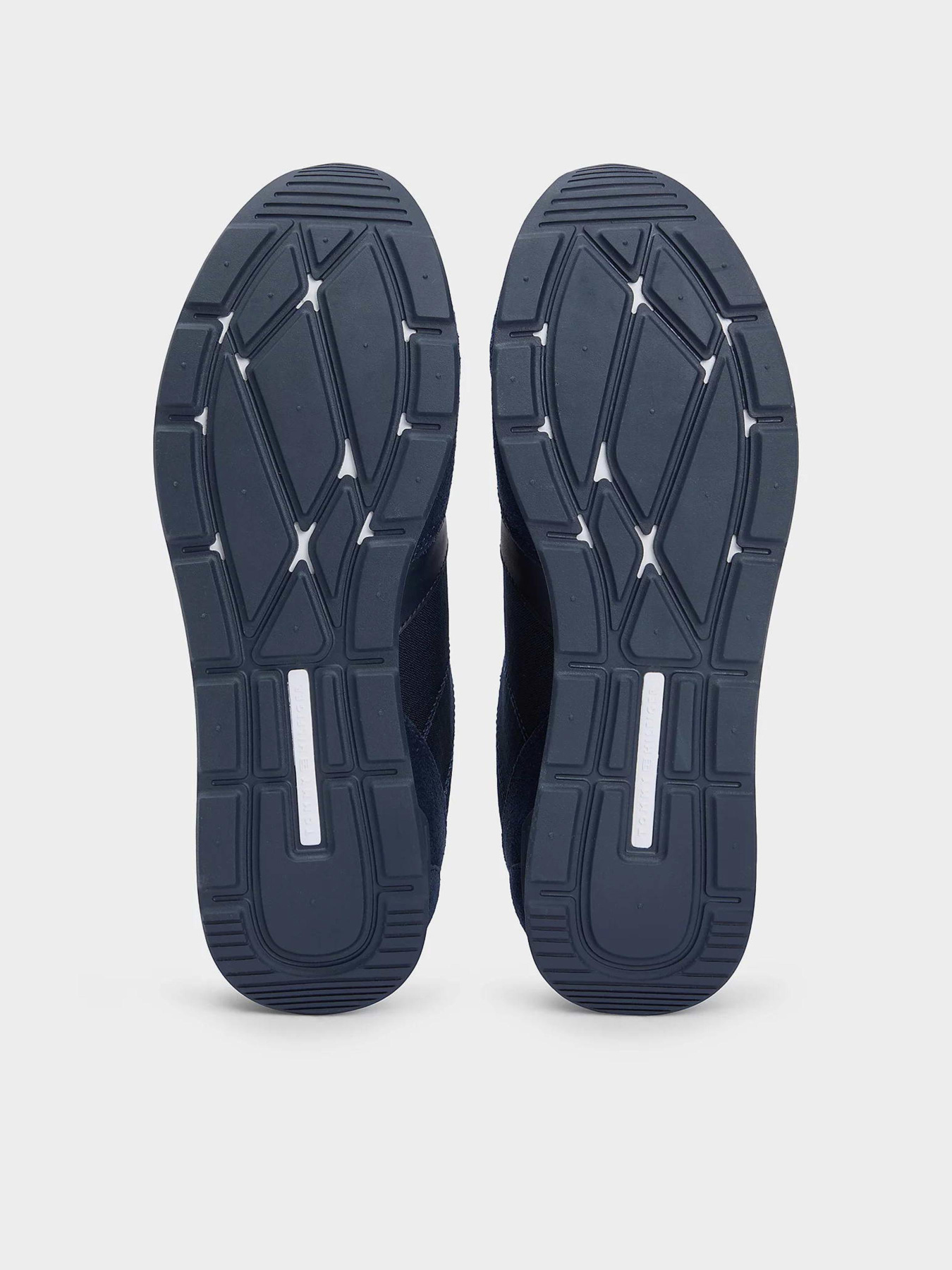 Кроссовки Tommy Hilfiger MAXLITE MIX модель FM0FM05830-DW5 Кроссовки Tommy Hilfiger MAXLITE MIX модель FM0FM05830-DW5 Фото