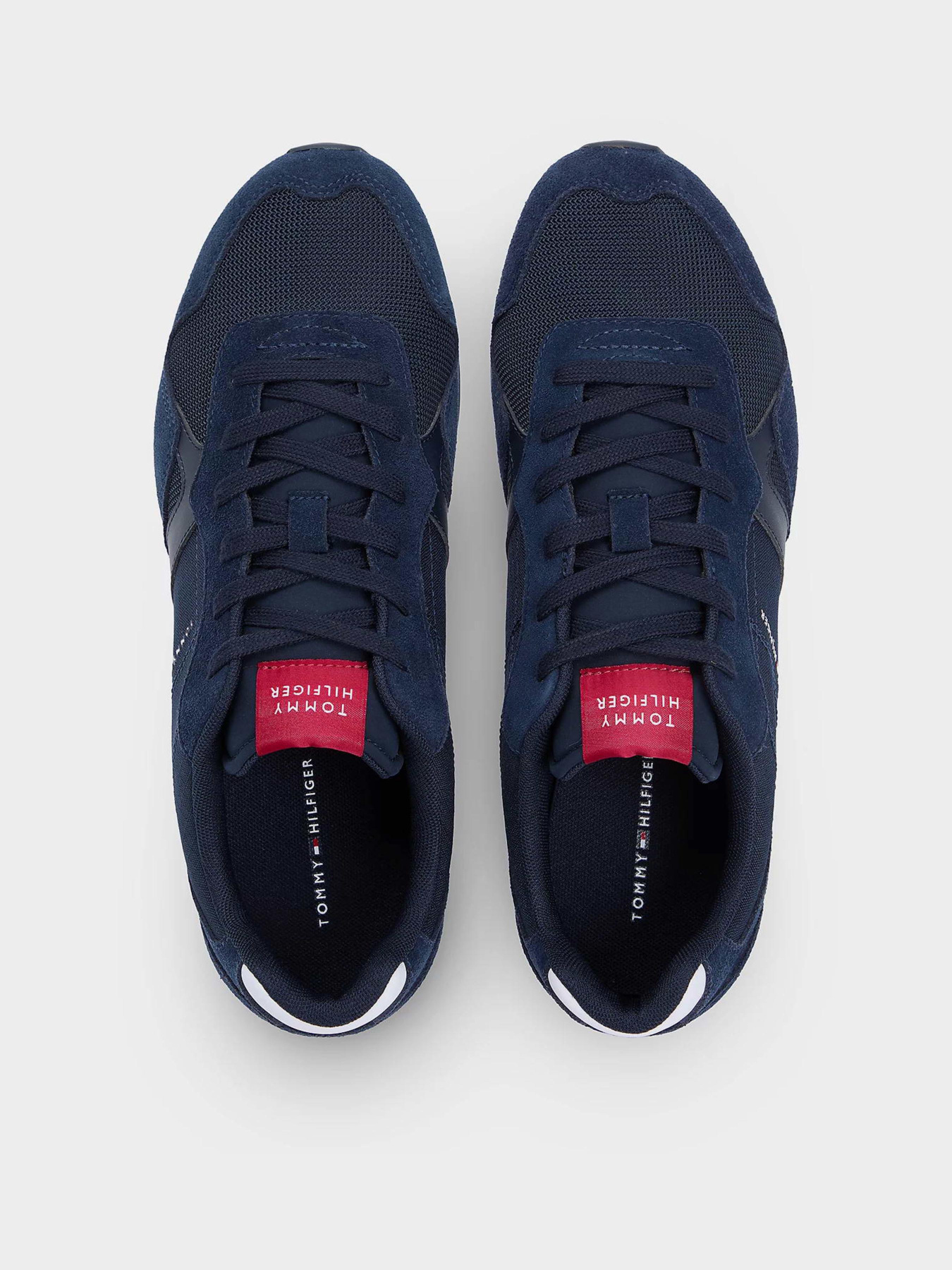 Кроссовки Tommy Hilfiger MAXLITE MIX модель FM0FM05830-DW5 Кроссовки Tommy Hilfiger MAXLITE MIX модель FM0FM05830-DW5 Фото