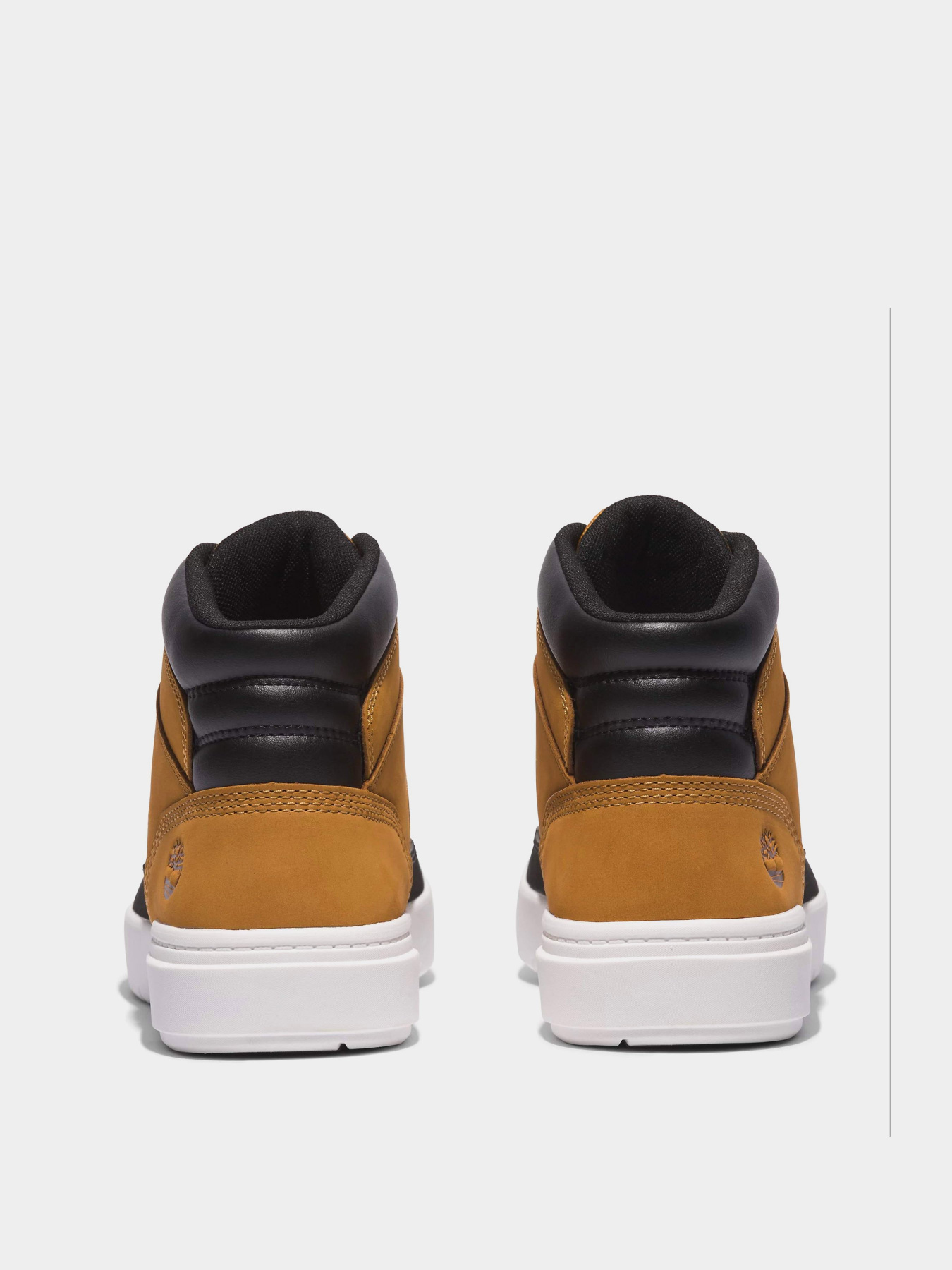 Черевики та чоботи Timberland Seneca Bay Chukka модель TB0A62DD231 Черевики та чоботи Timberland Seneca Bay Chukka модель TB0A62DD231 Фото