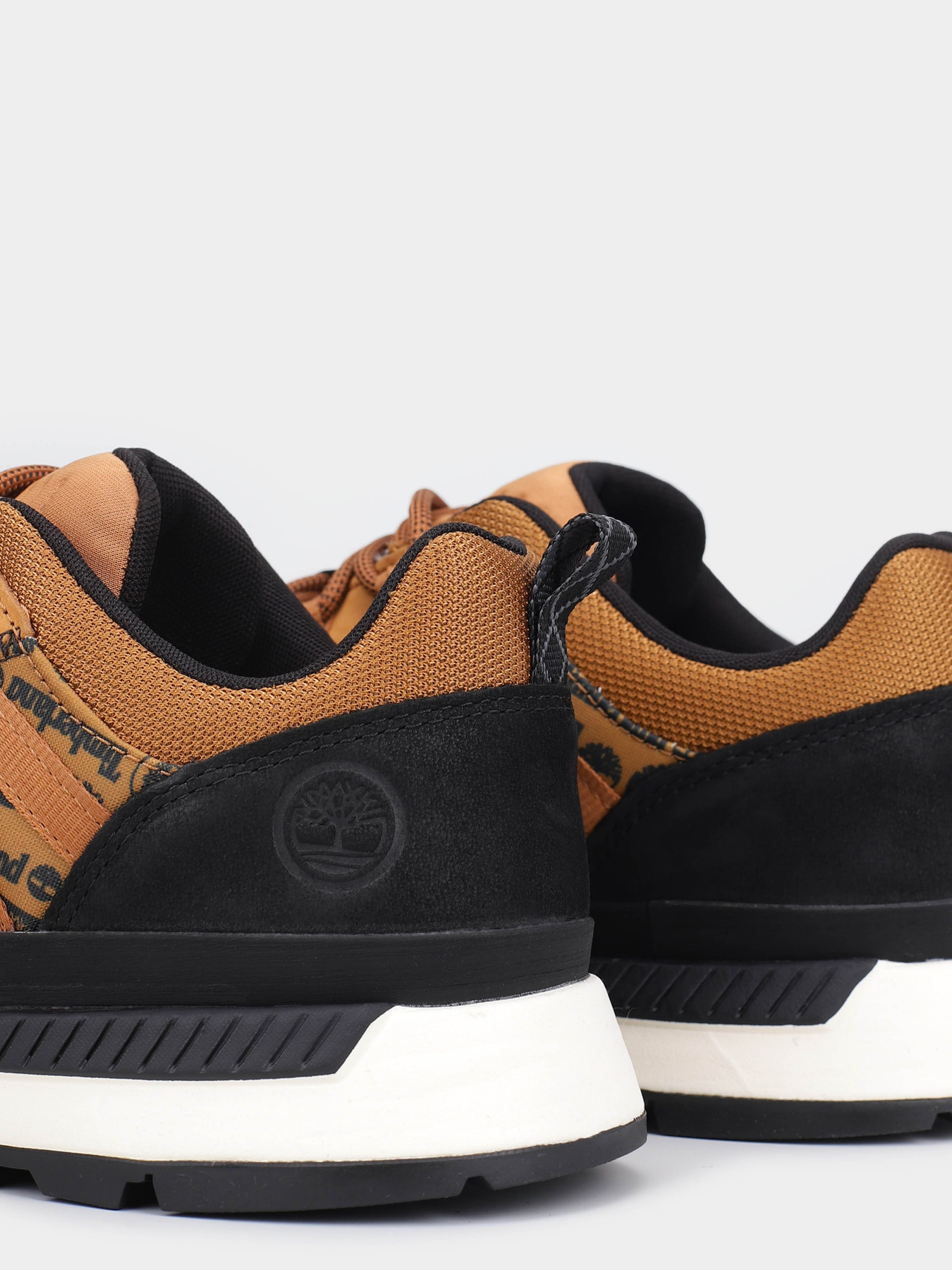 Кросівки Timberland Euro Trekker Low Hiker модель TB0A62AV231 Фото