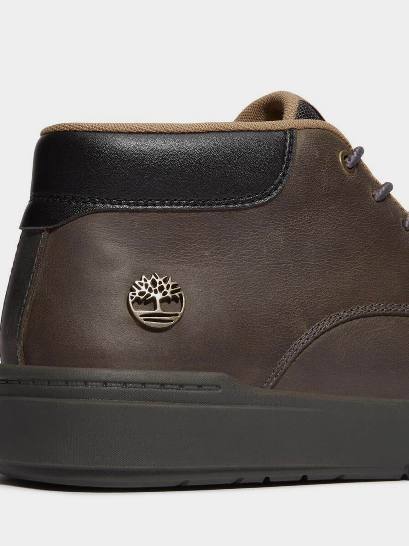 Черевики та чоботи Timberland SENECA BAY модель TB0A69M1EL7 Черевики та чоботи Timberland SENECA BAY модель TB0A69M1EL7 Фото