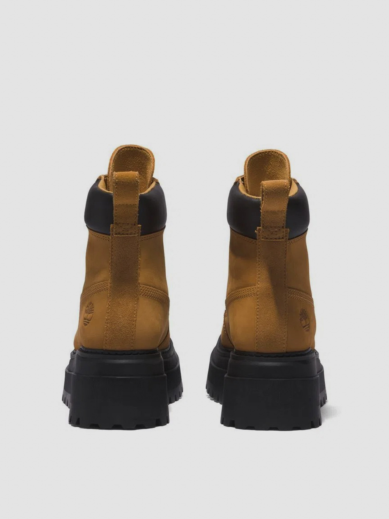 Черевики та чоботи Timberland Sky 6 модель TB0A2KMU231 Фото